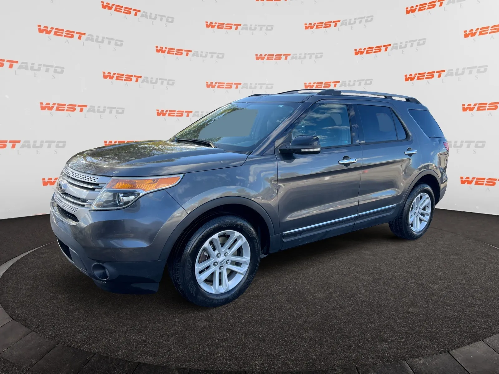 Gray 2015 Ford Explorer XLT for sale in West Valley City, UT