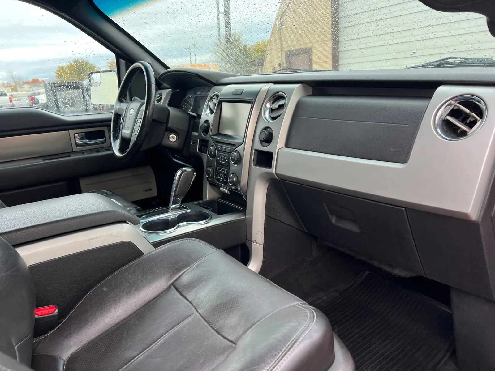 2014 Ford F-150 FX4 - Photo 16