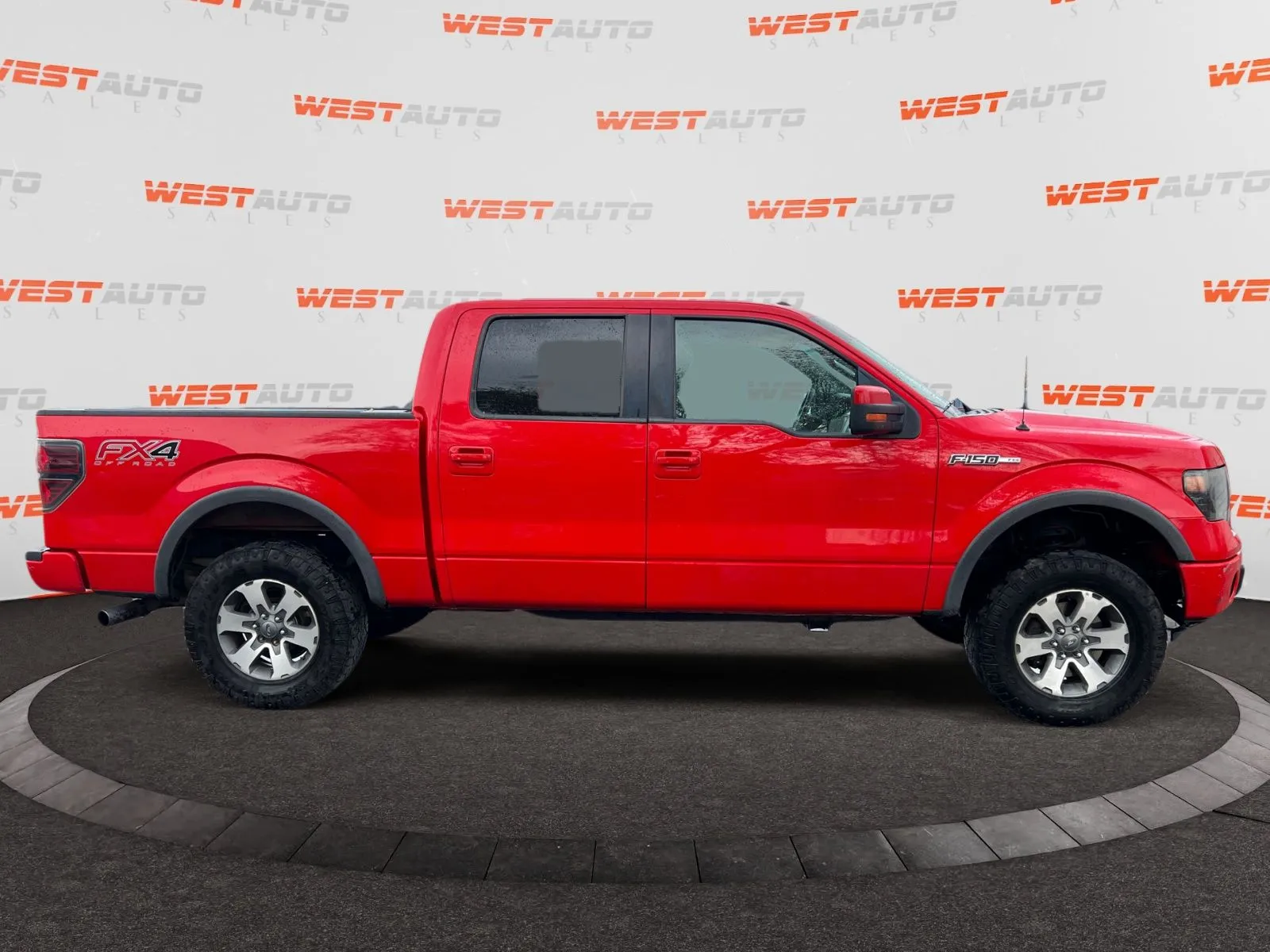 2014 Ford F-150 FX4 - Photo 6