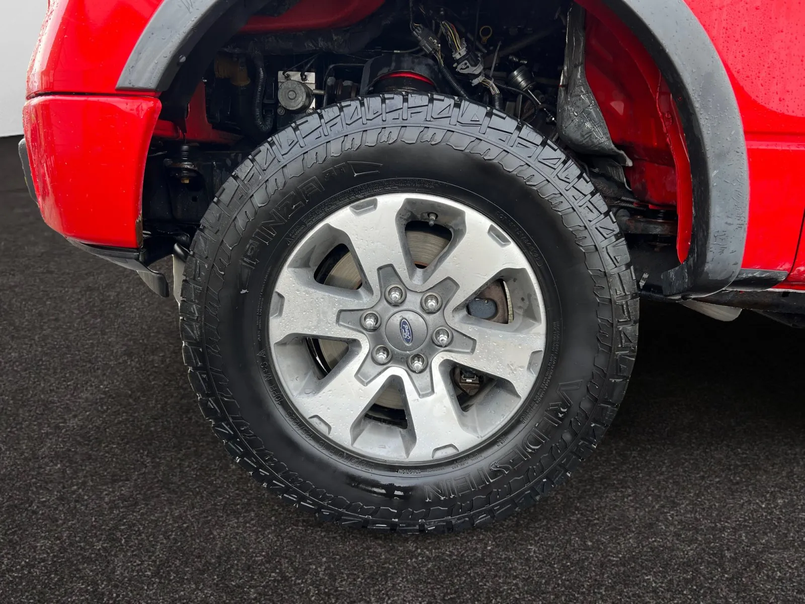 Ford F-150 photo 14