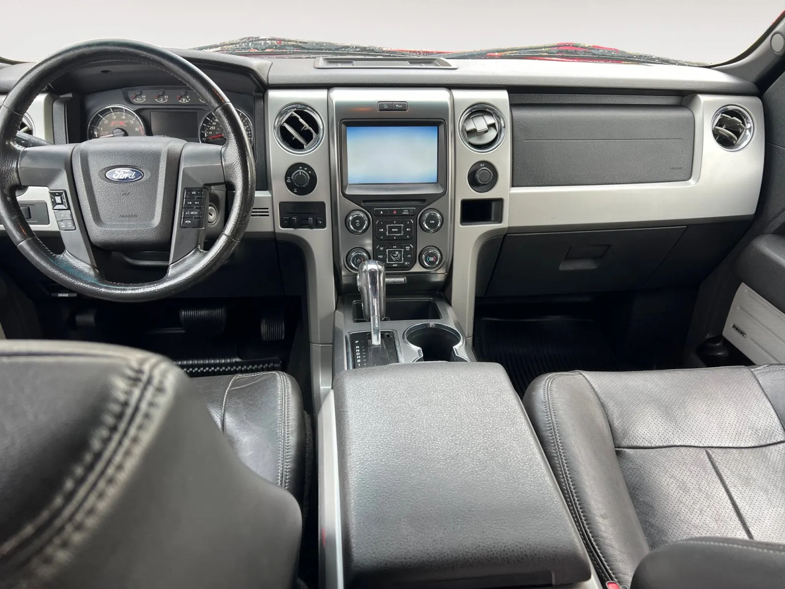 Ford F-150 photo 10