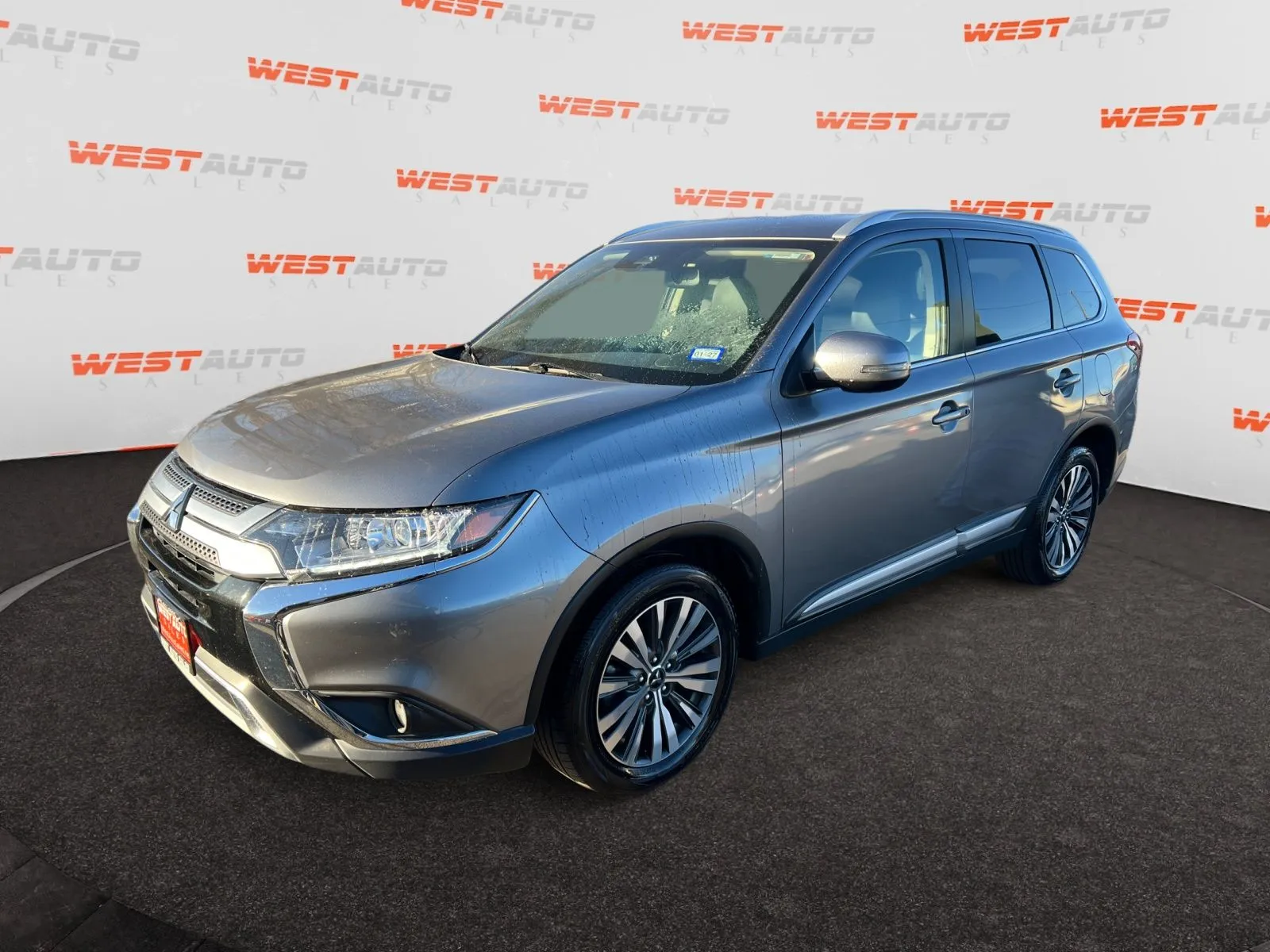 Gray 2020 Mitsubishi Outlander SE for sale in West Valley City, UT