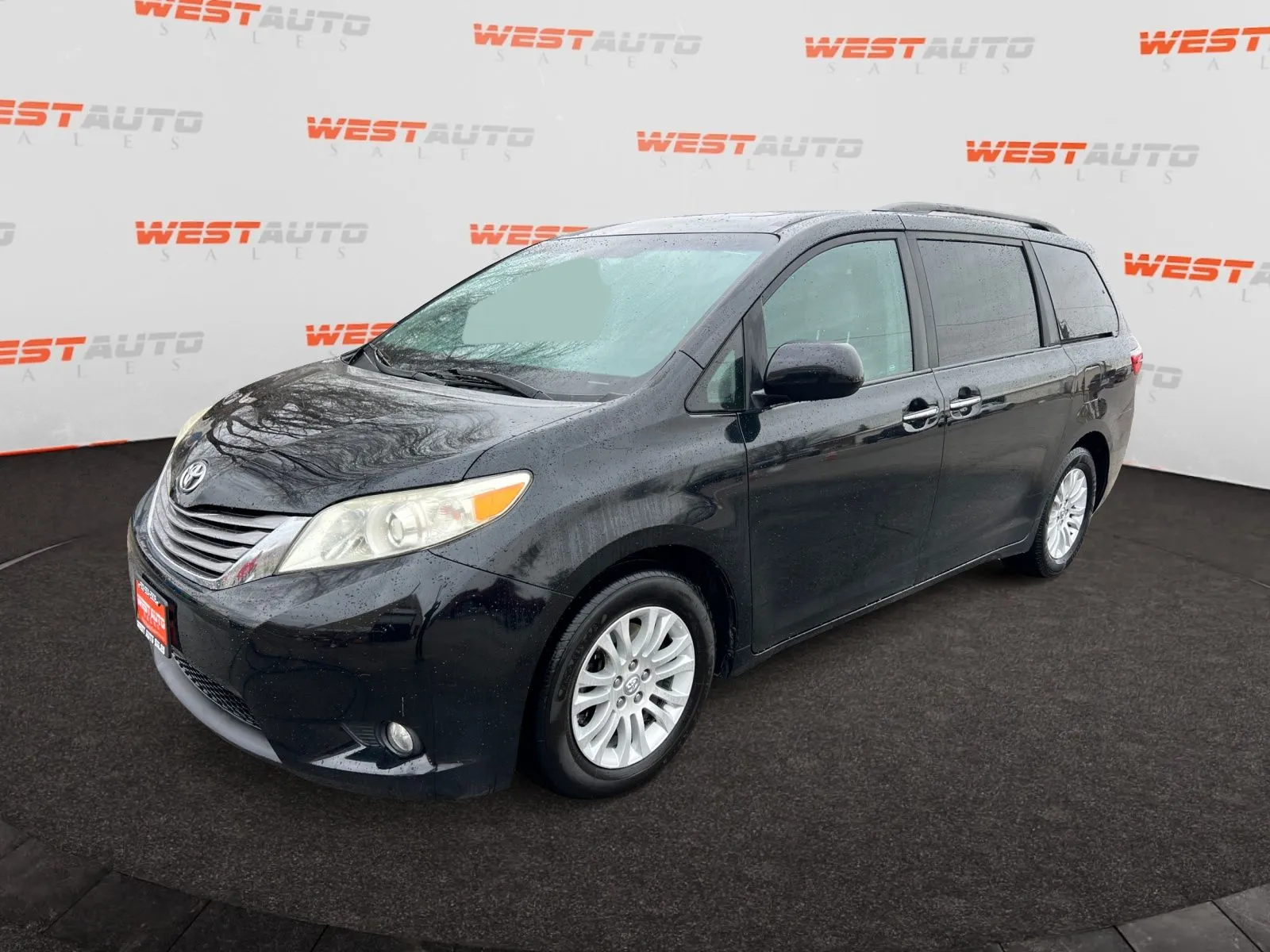 Black 2017 Toyota Sienna XLE Premium for sale in West Valley City, UT