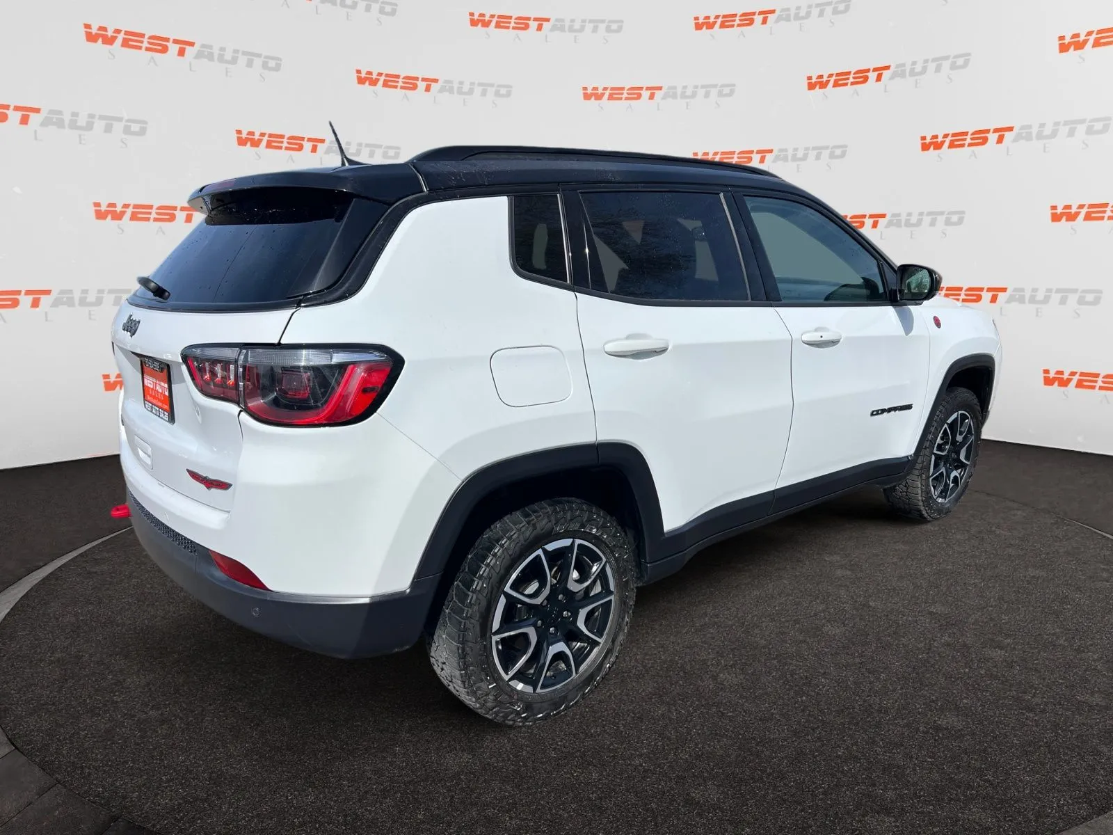 Jeep Compass photo 5