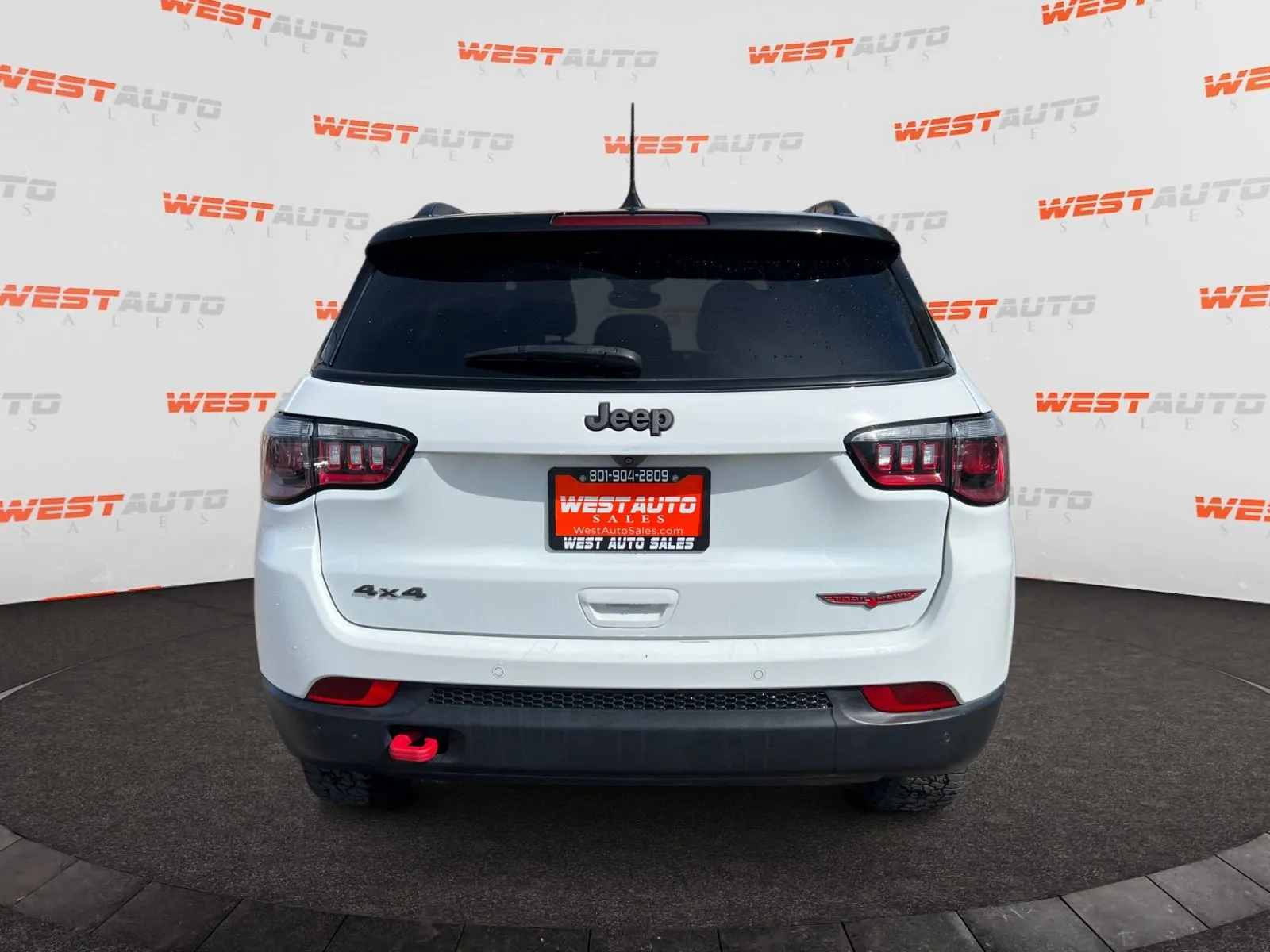 Jeep Compass photo 4