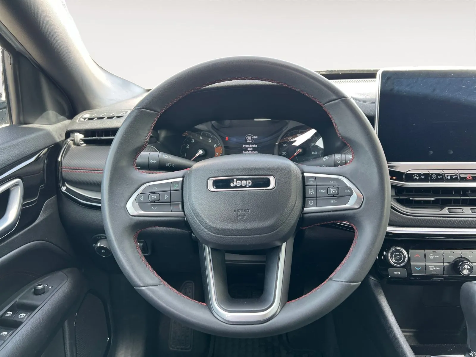 Jeep Compass photo 12