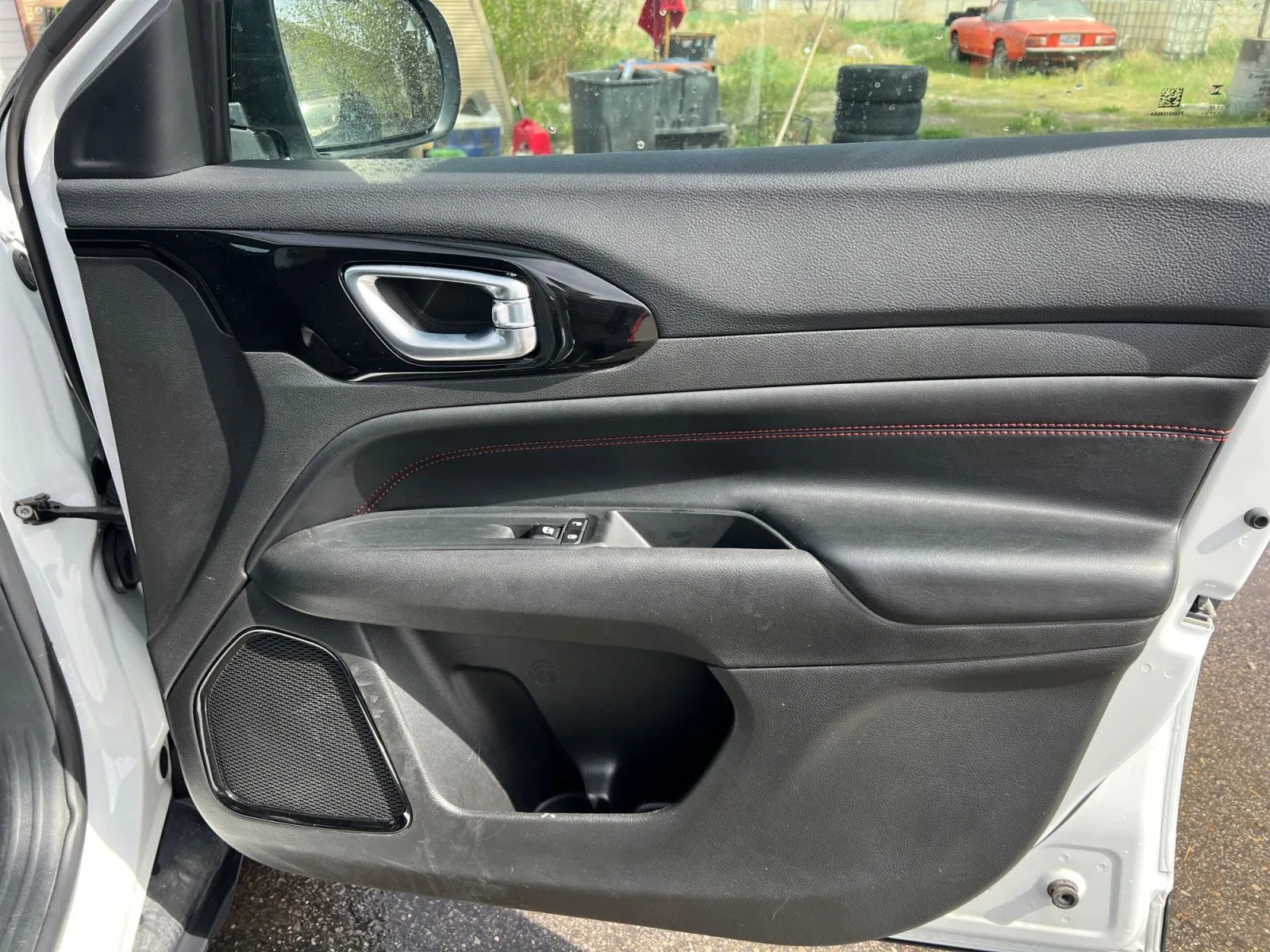 Jeep Compass photo 17