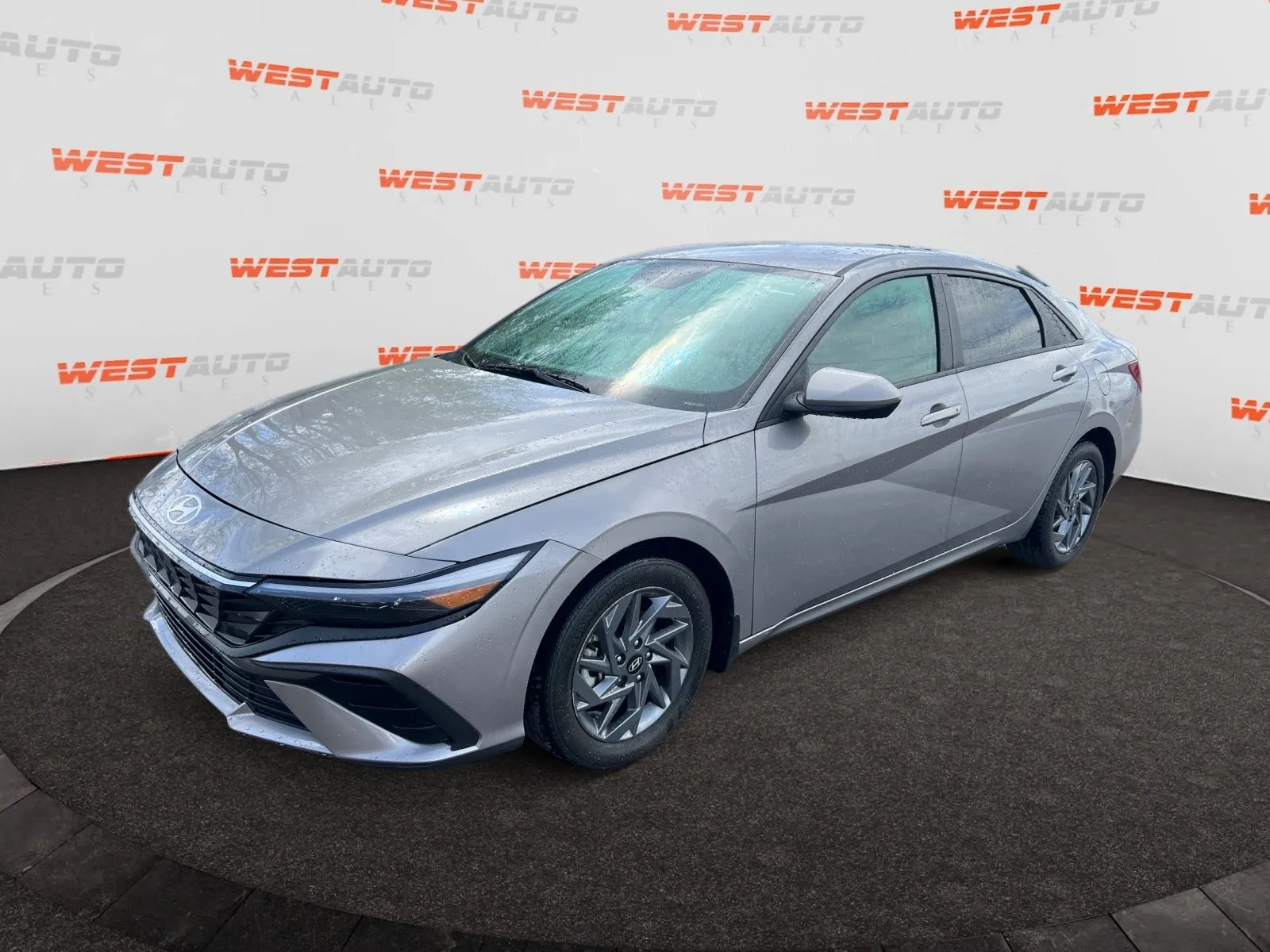 Gray 2024 Hyundai Elantra Hybrid Blue for sale in West Valley City, UT