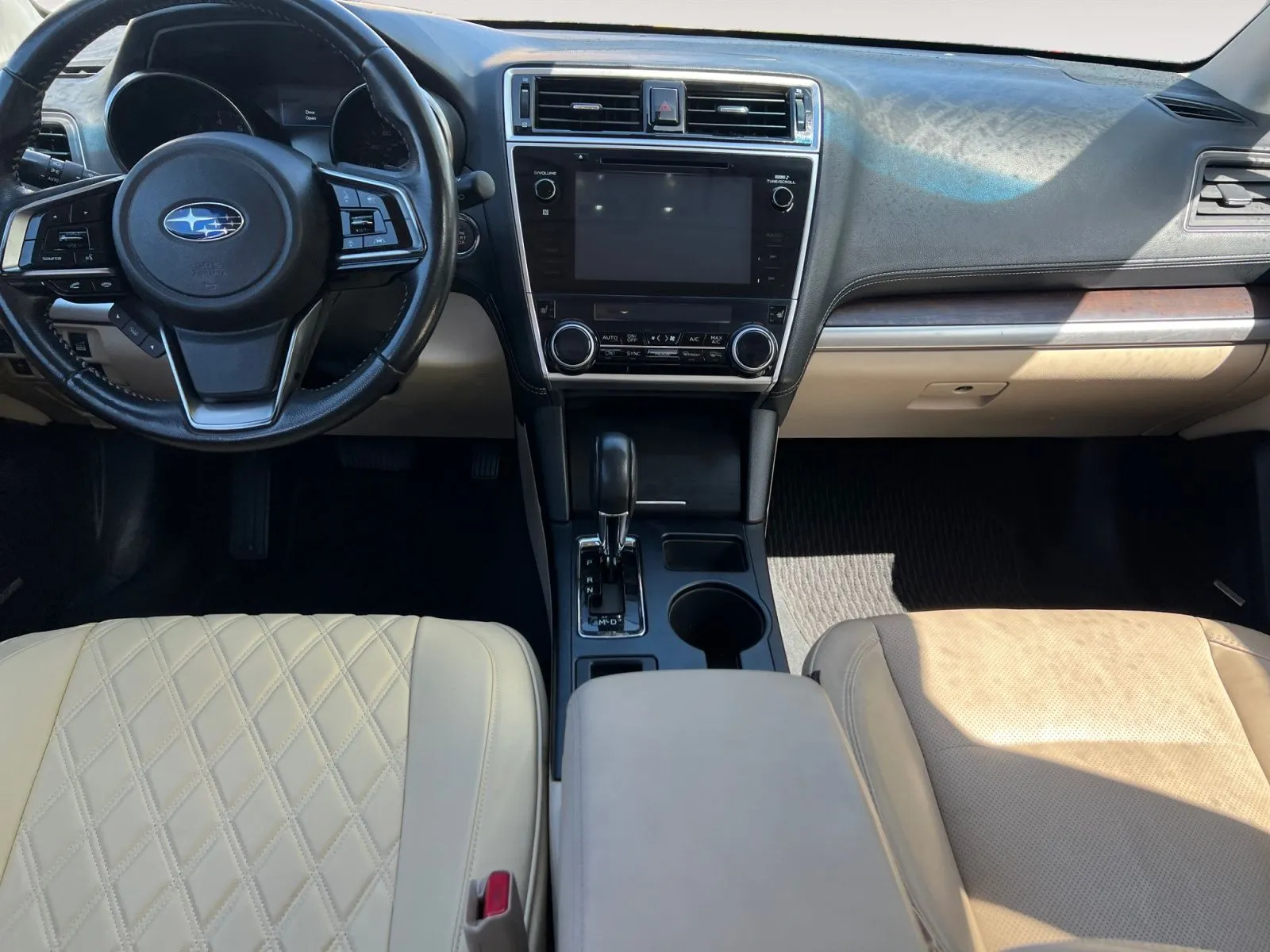 Subaru Outback photo 10