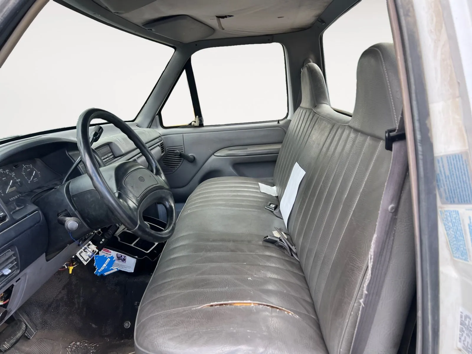 Ford F-450 photo 8