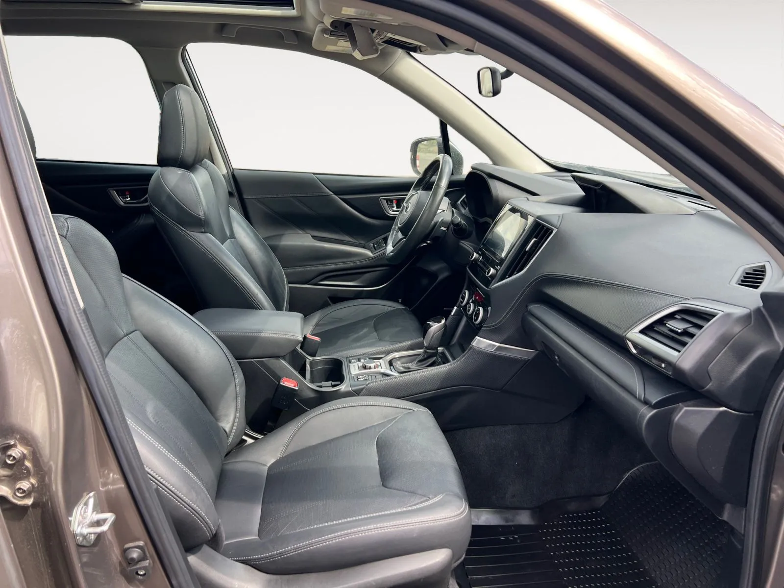 Subaru Forester photo 15