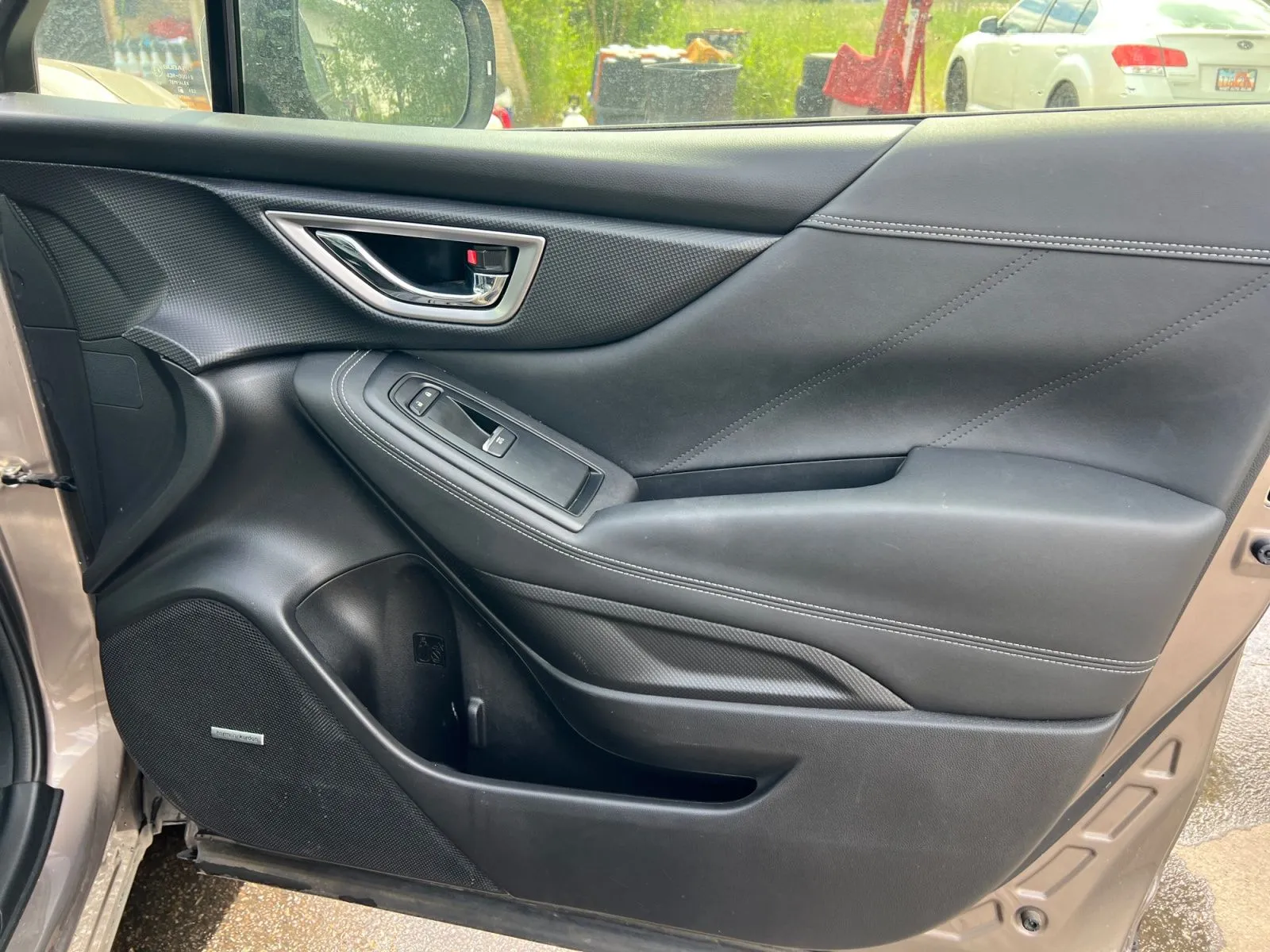 Subaru Forester photo 17