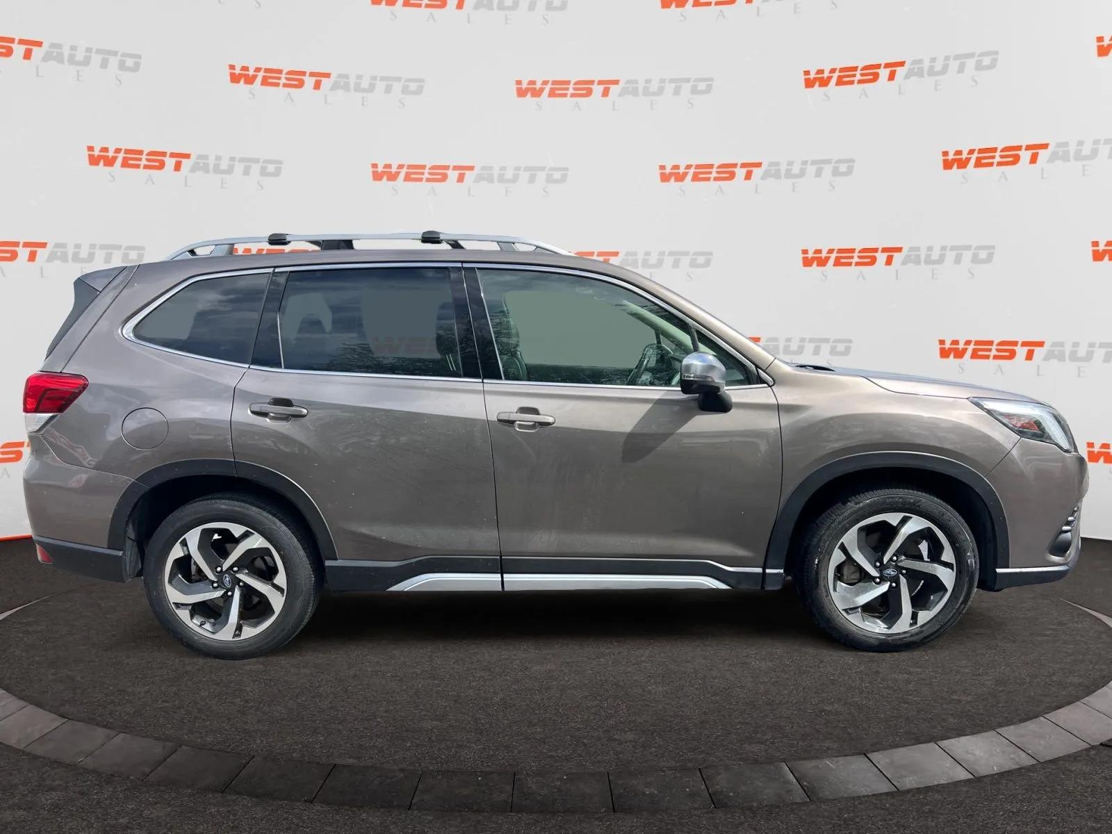 Subaru Forester photo 6
