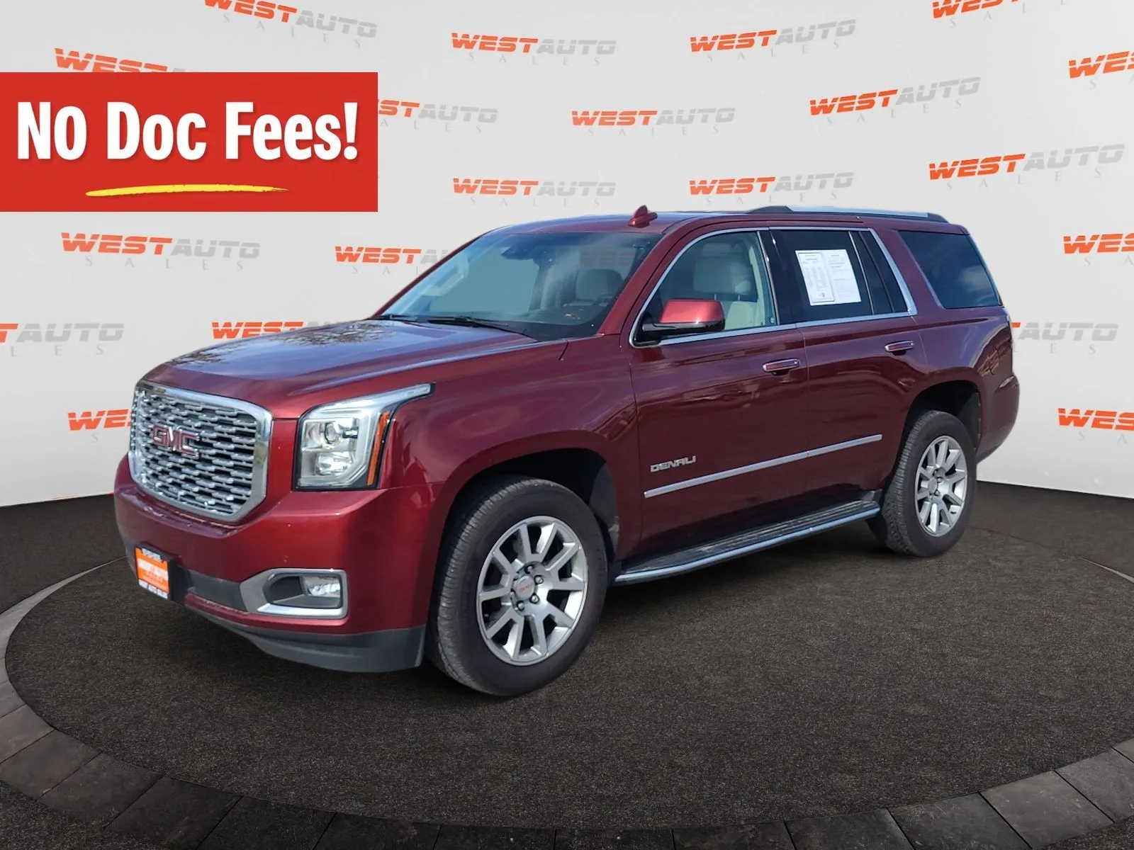 2020 GMC Yukon 4WD Denali's photo