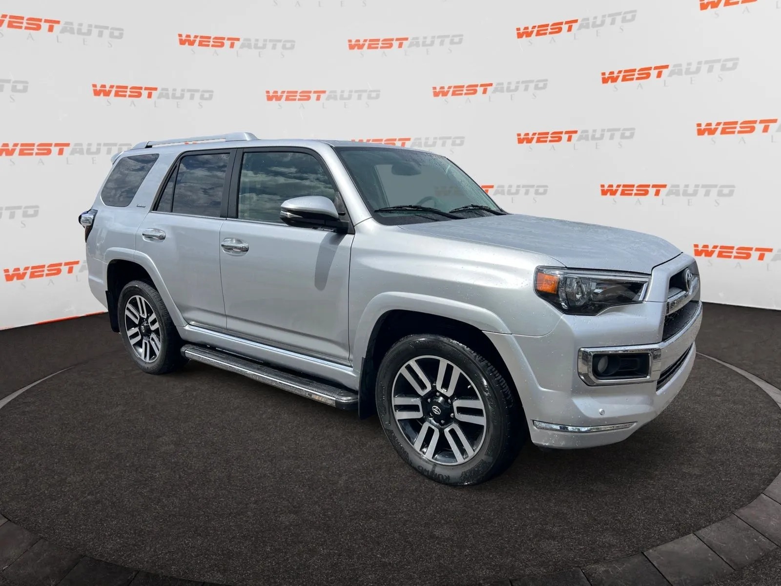 Toyota 4Runner photo 7