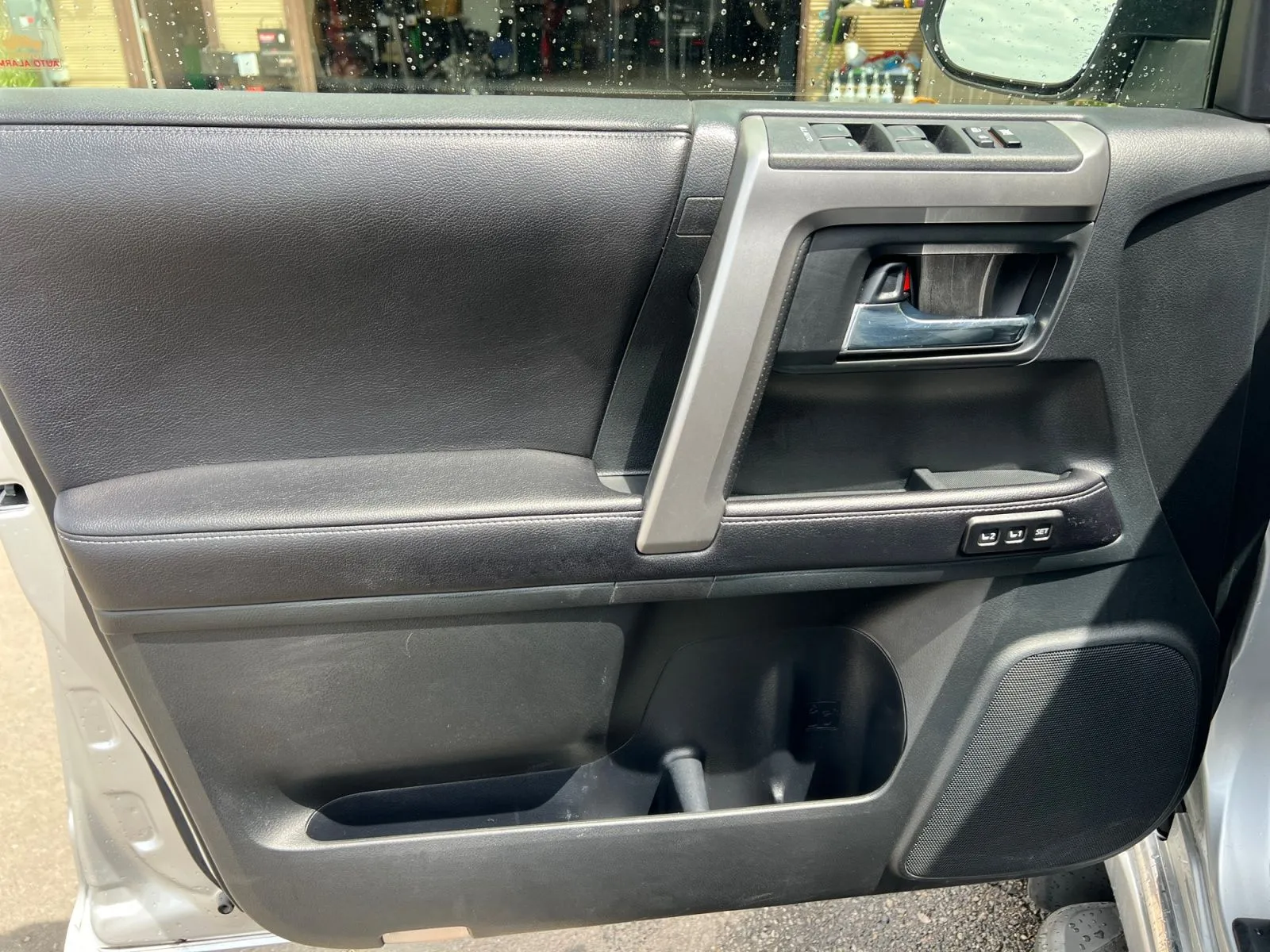 Toyota 4Runner photo 19
