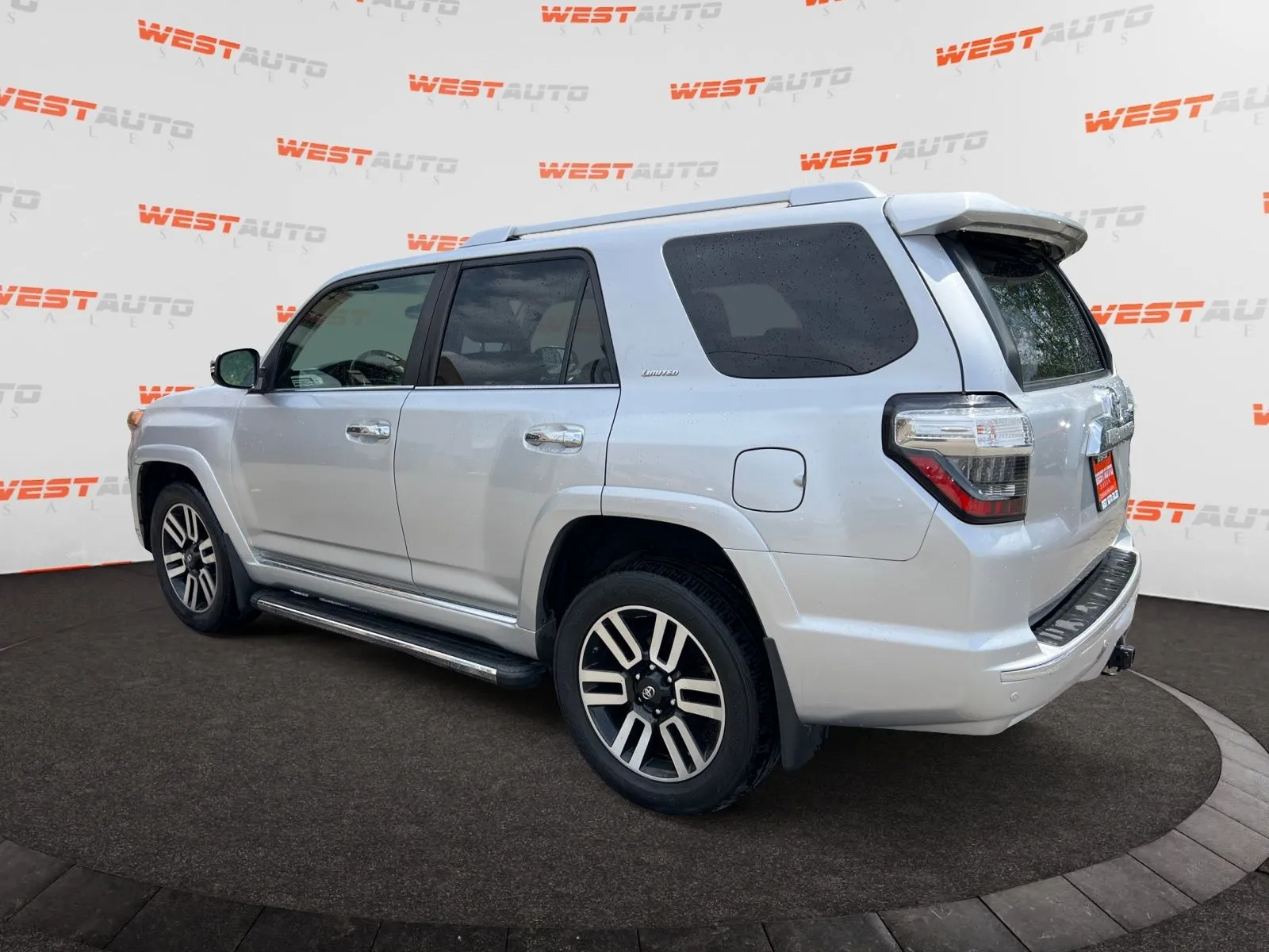 Toyota 4Runner photo 3
