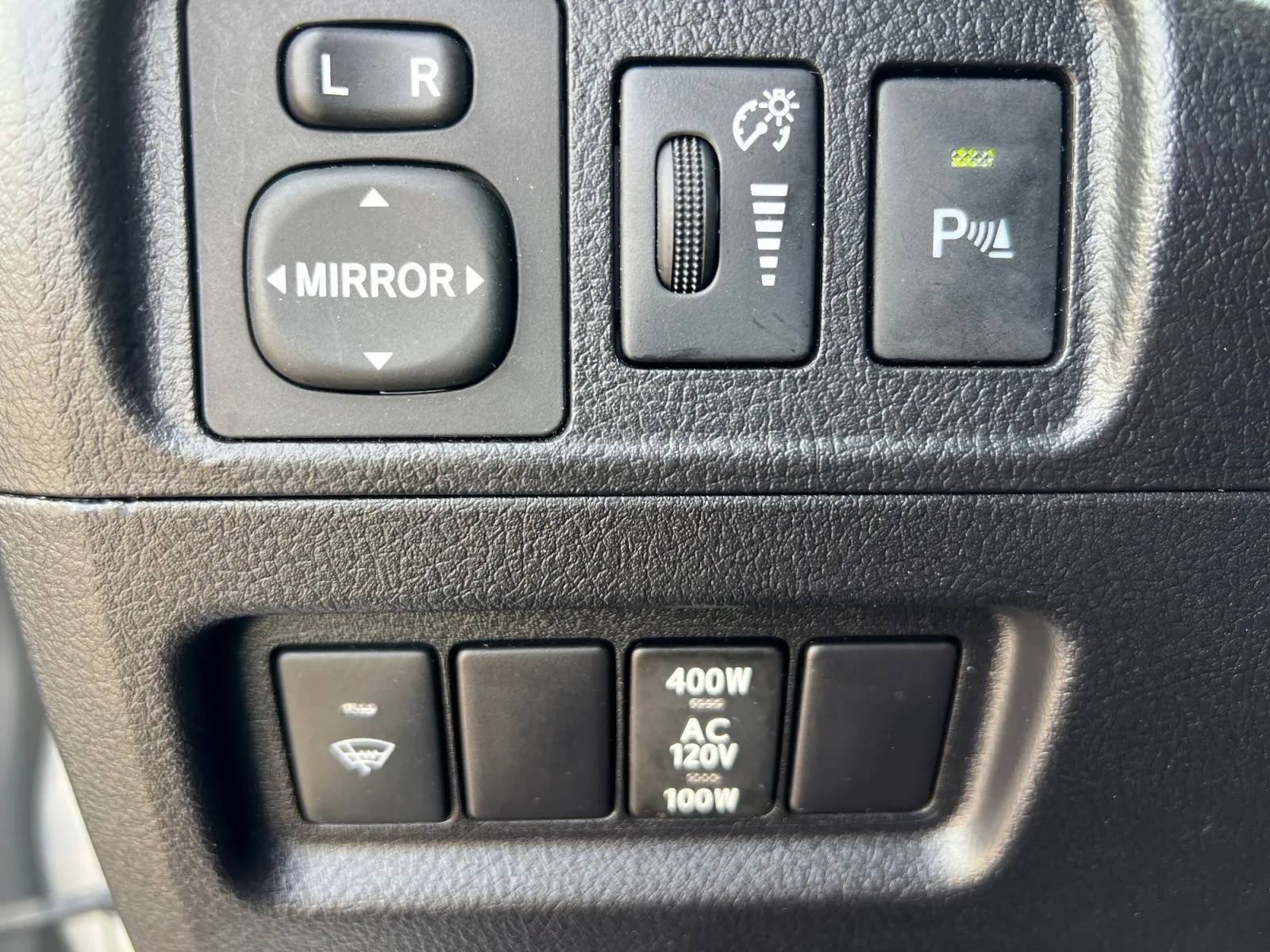 Toyota 4Runner photo 26
