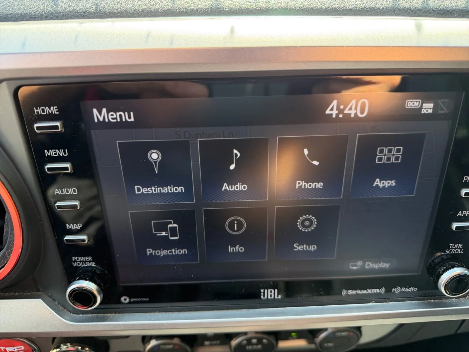 Toyota Tacoma photo 22
