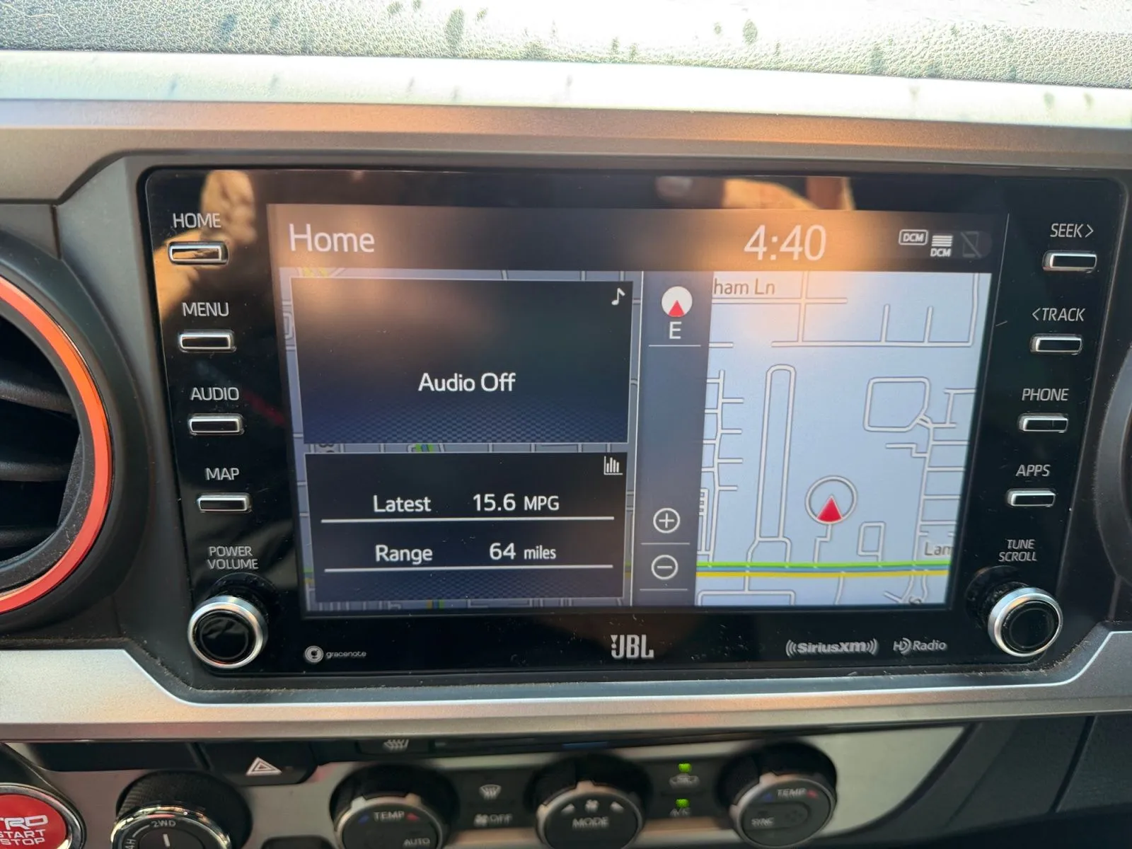 Toyota Tacoma photo 21