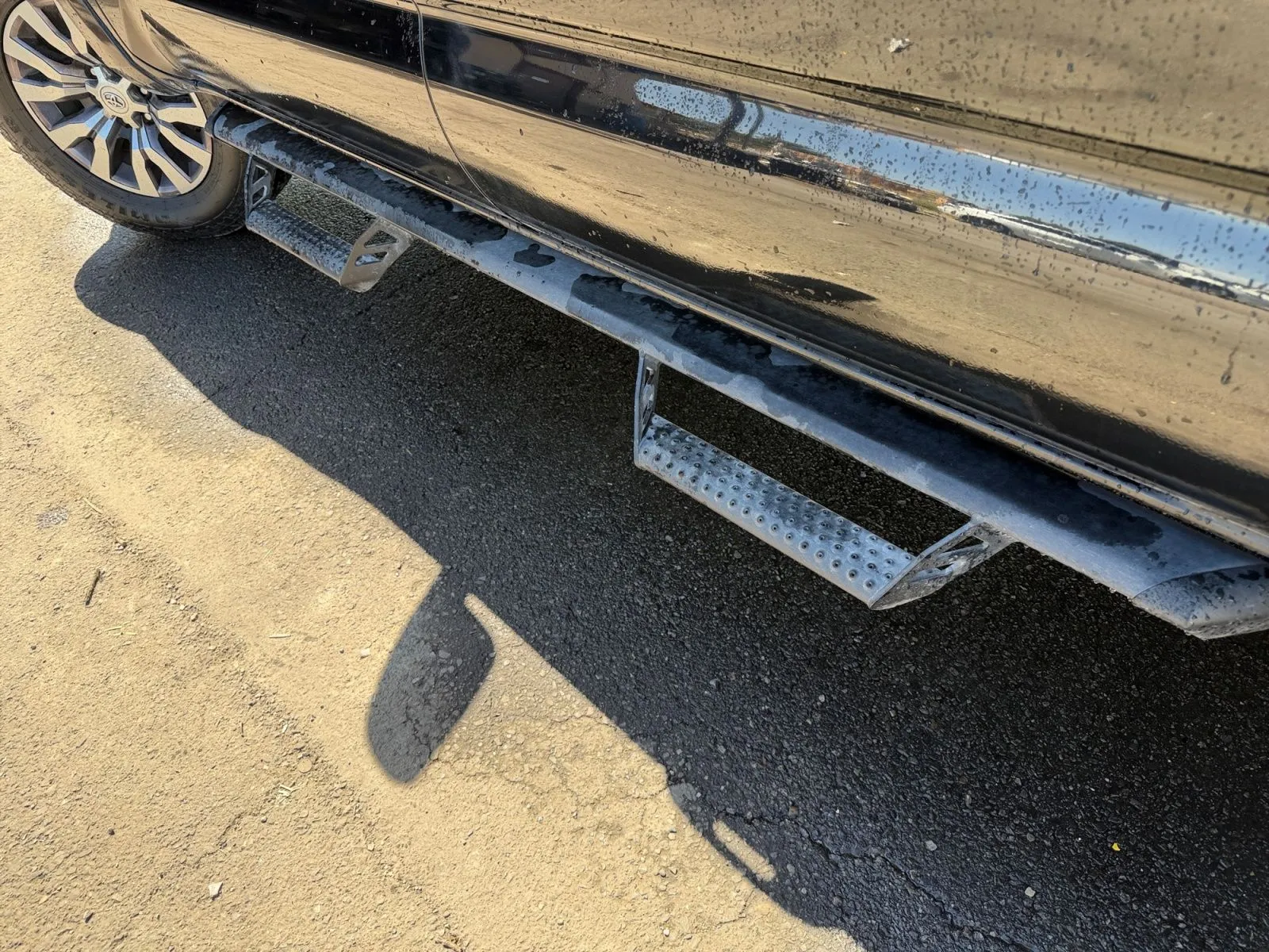 Toyota Tacoma photo 28