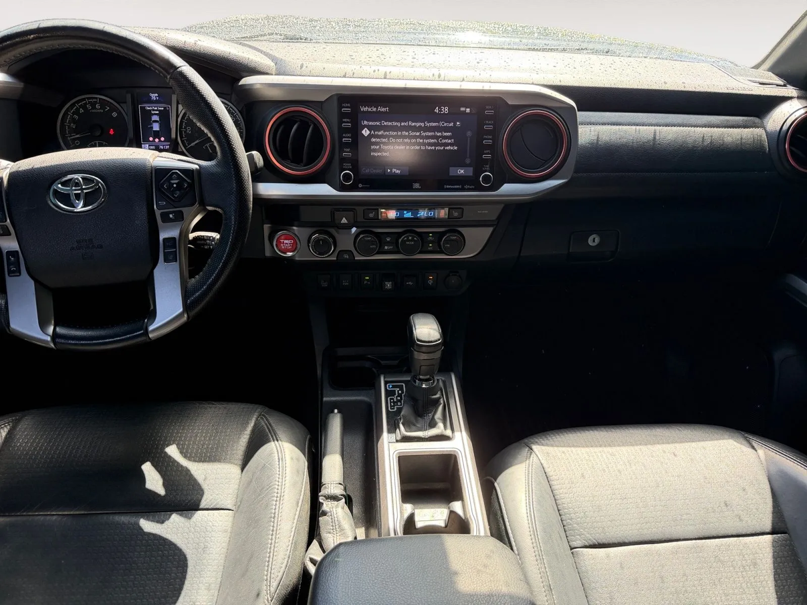 Toyota Tacoma photo 10