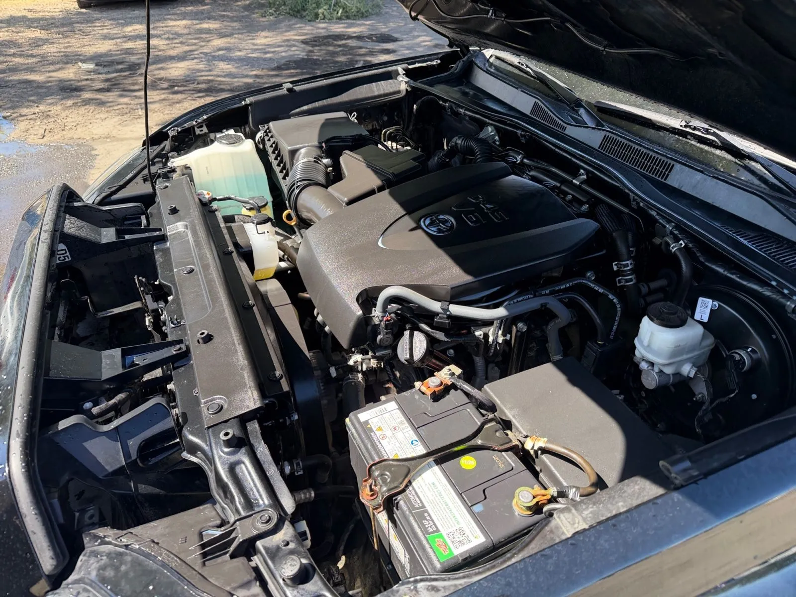 Toyota Tacoma photo 37