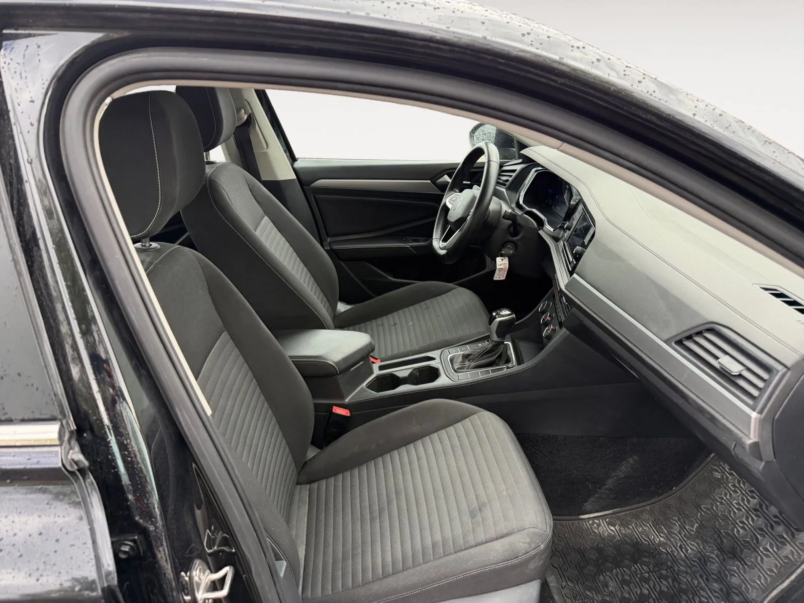 Volkswagen Jetta photo 15