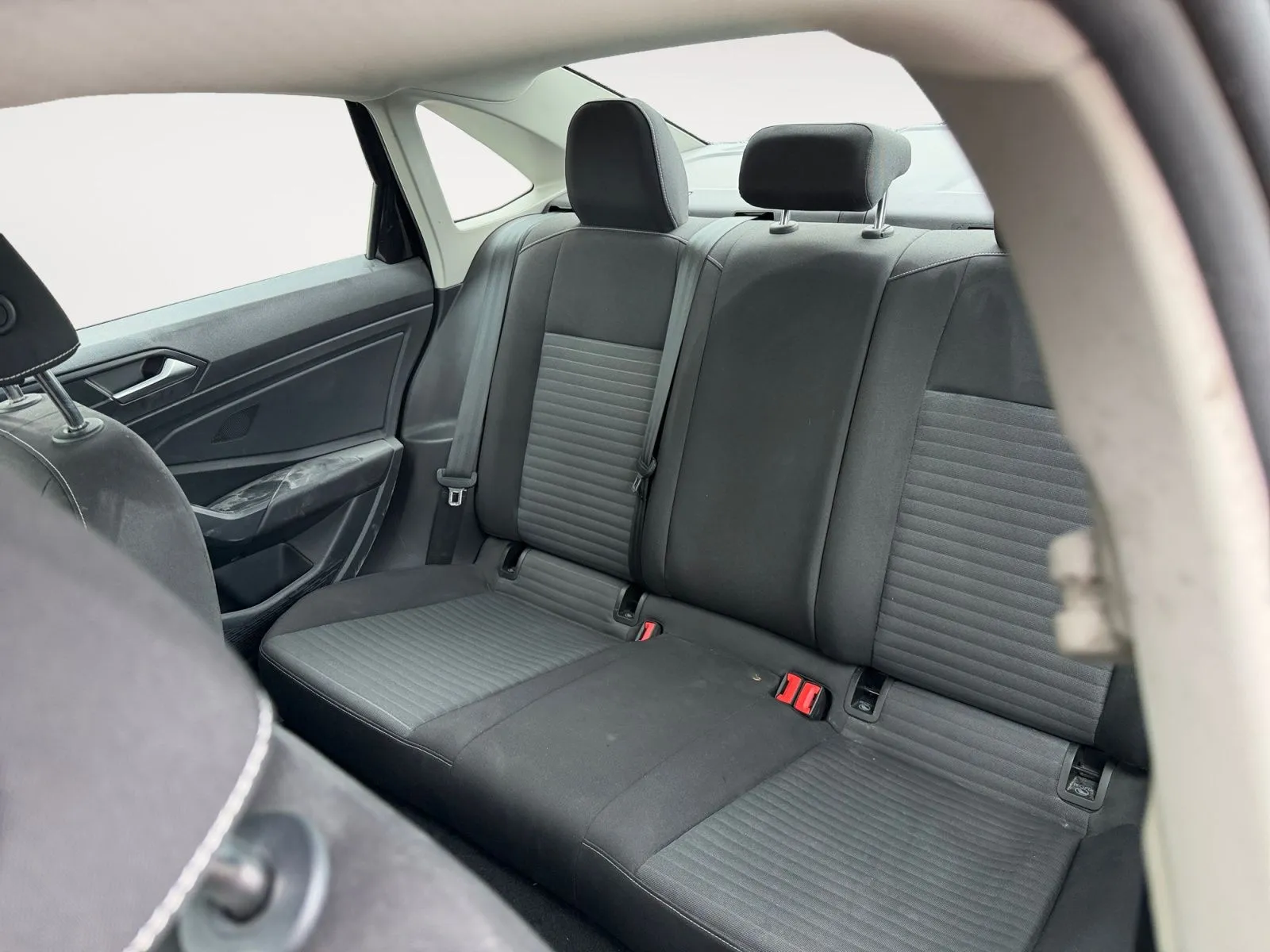 Volkswagen Jetta photo 13