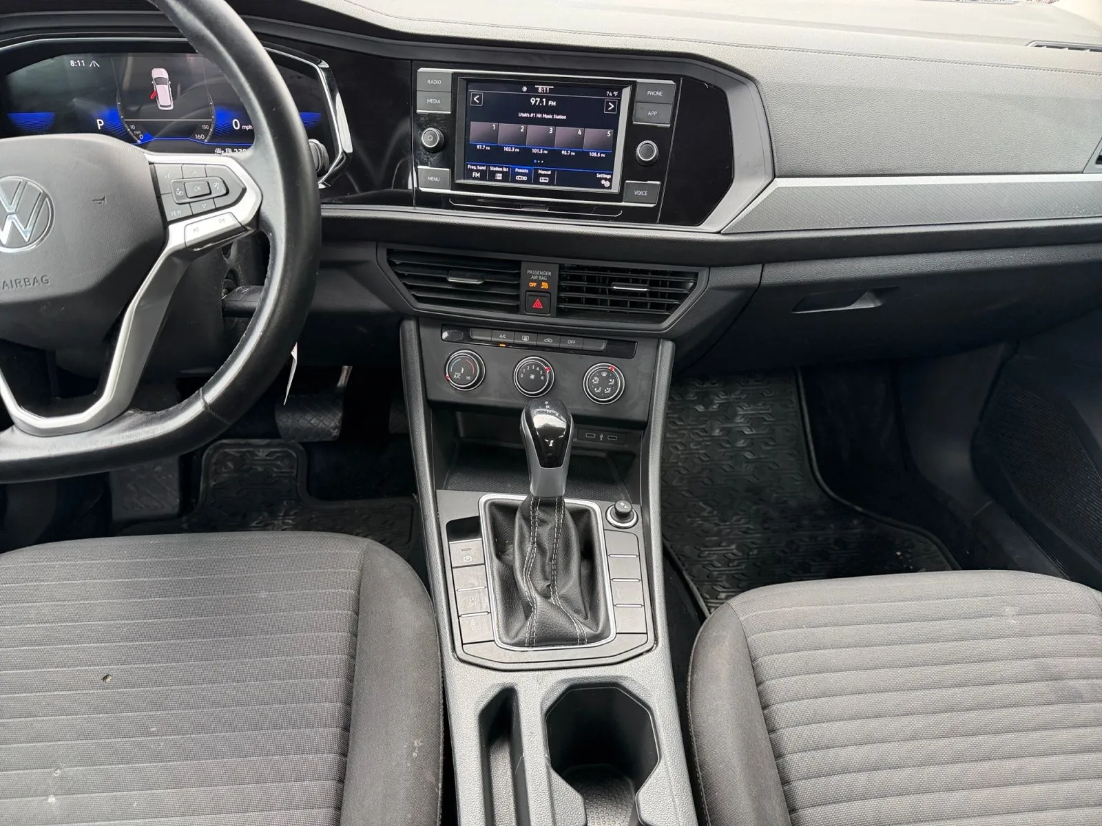 Volkswagen Jetta photo 11