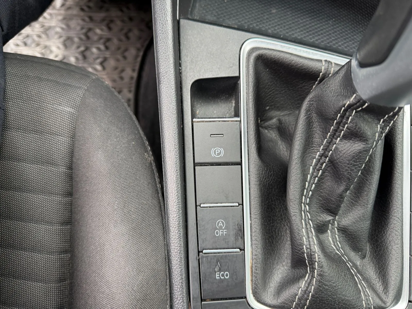 Volkswagen Jetta photo 23