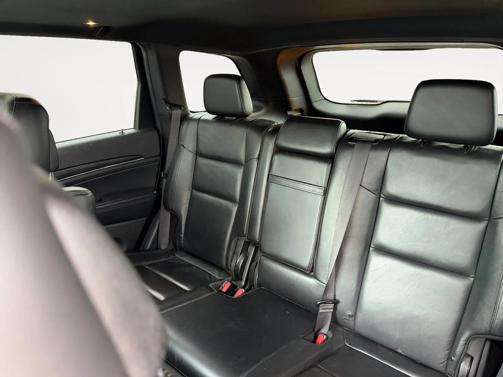 Jeep Grand Cherokee photo 13