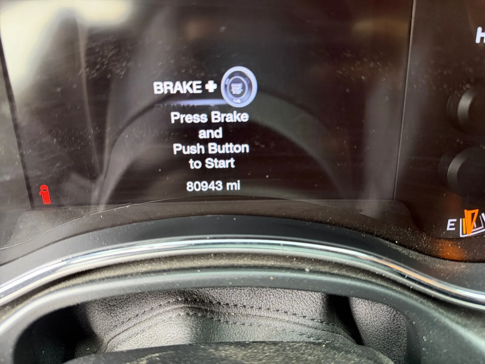 Jeep Grand Cherokee photo 21
