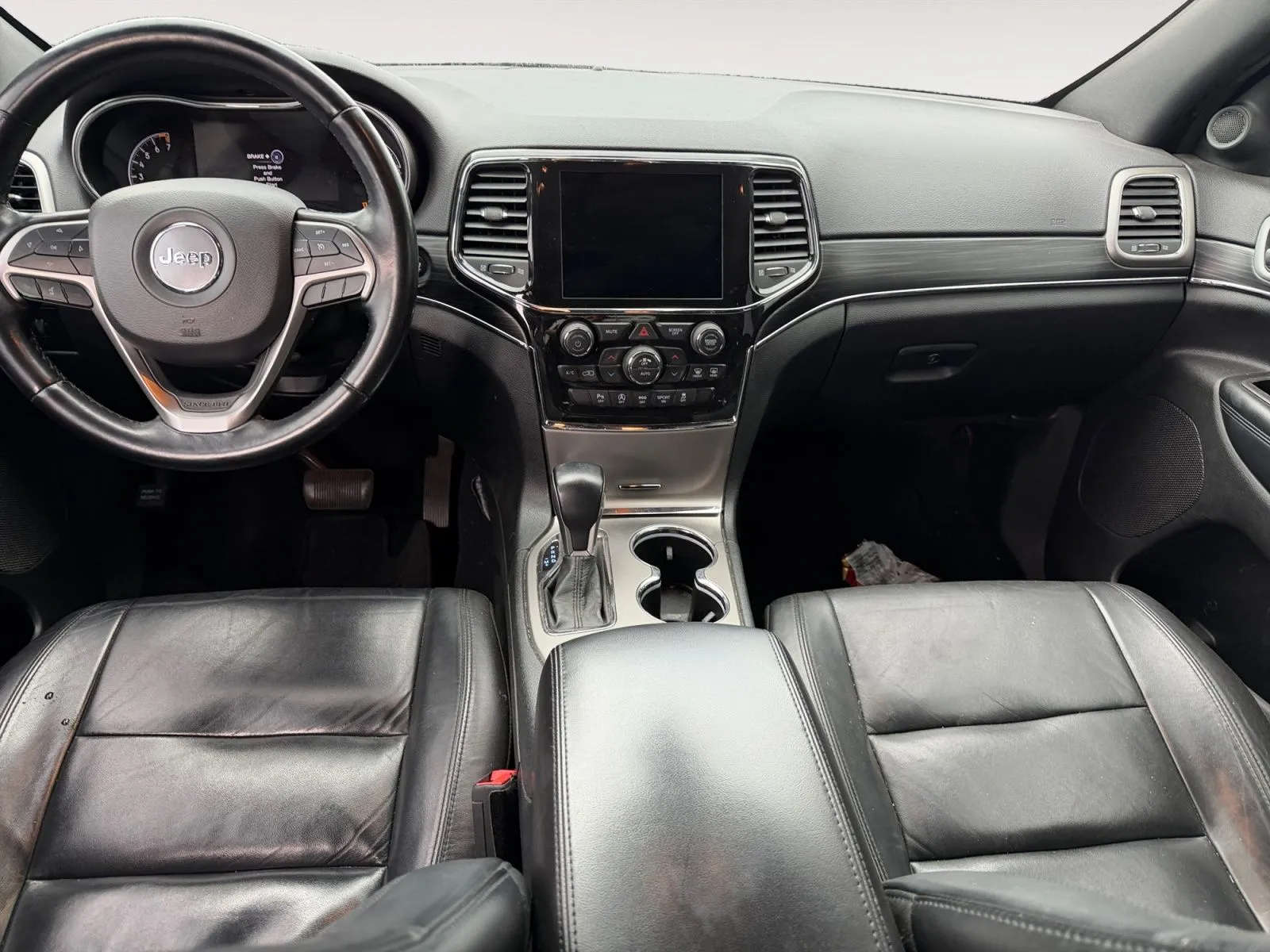 Jeep Grand Cherokee photo 10
