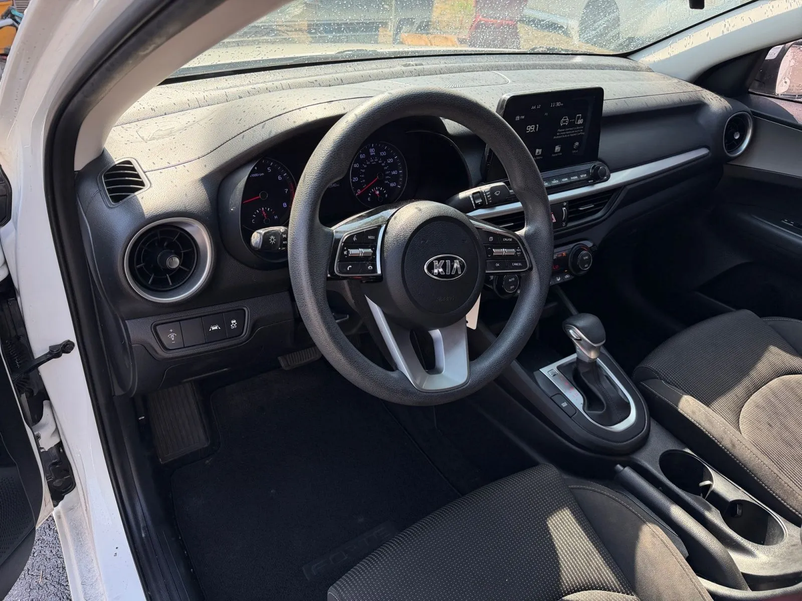 Kia Forte photo 18