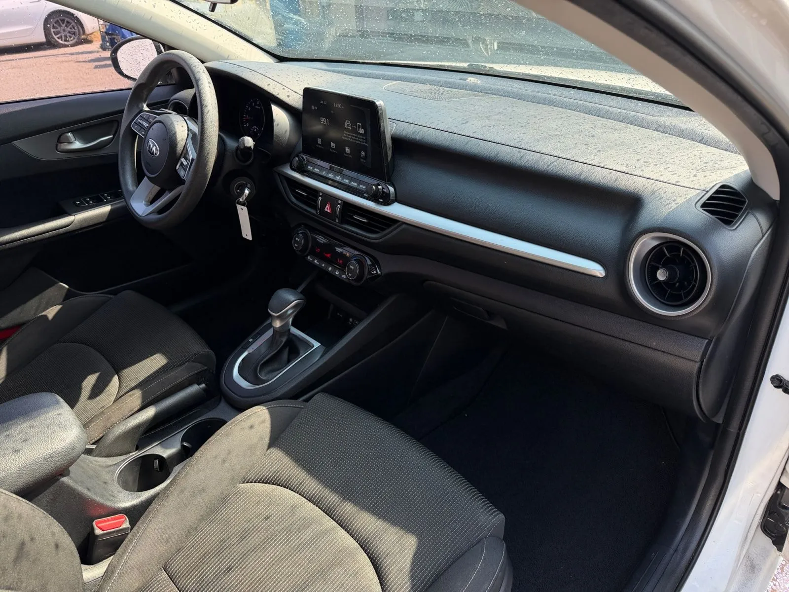 Kia Forte photo 16
