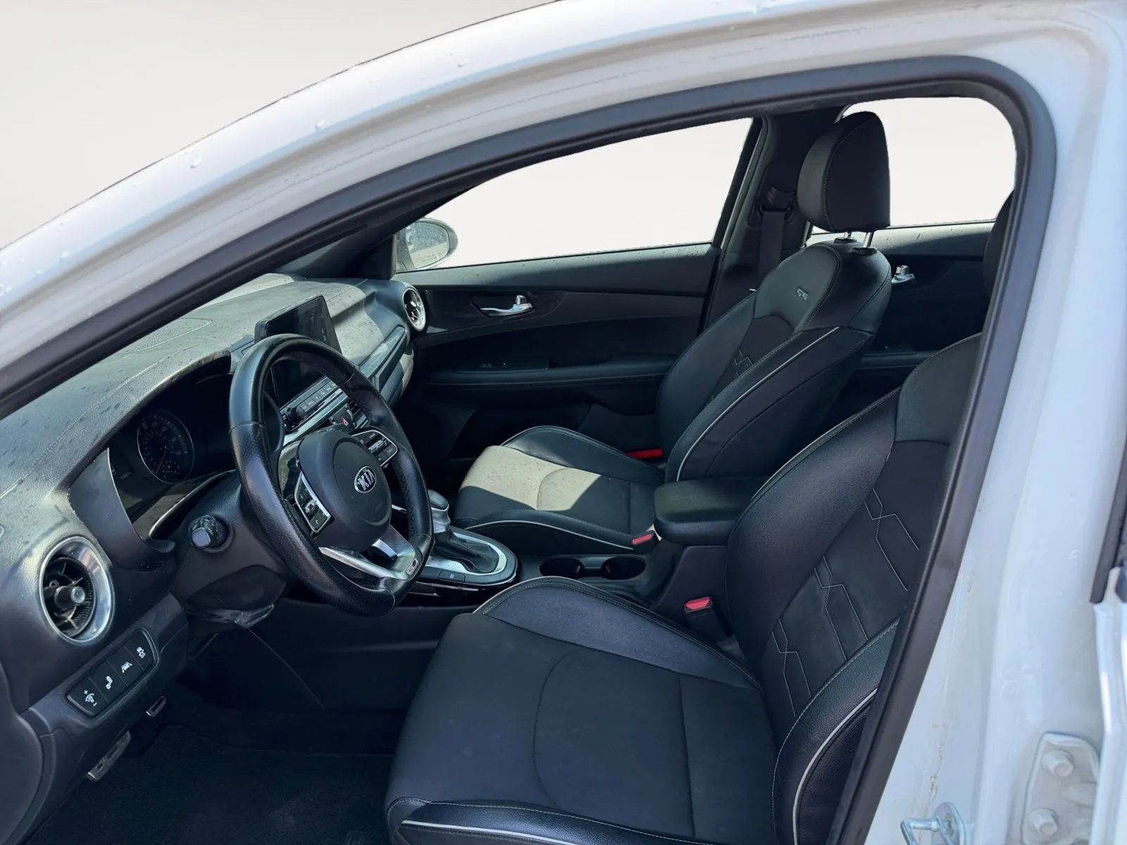 Kia Forte photo 9