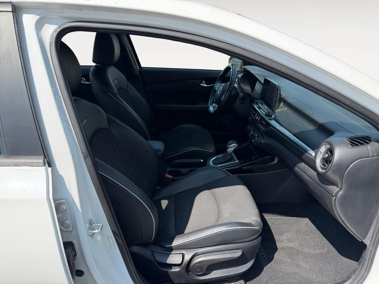 Kia Forte photo 15