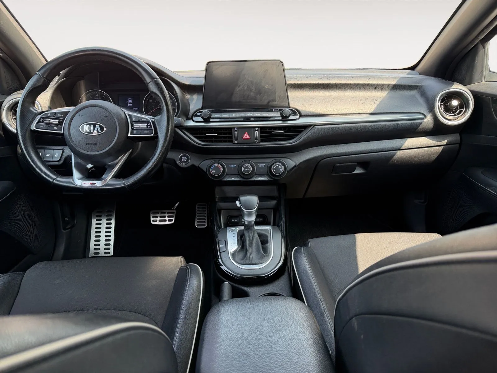 Kia Forte photo 11