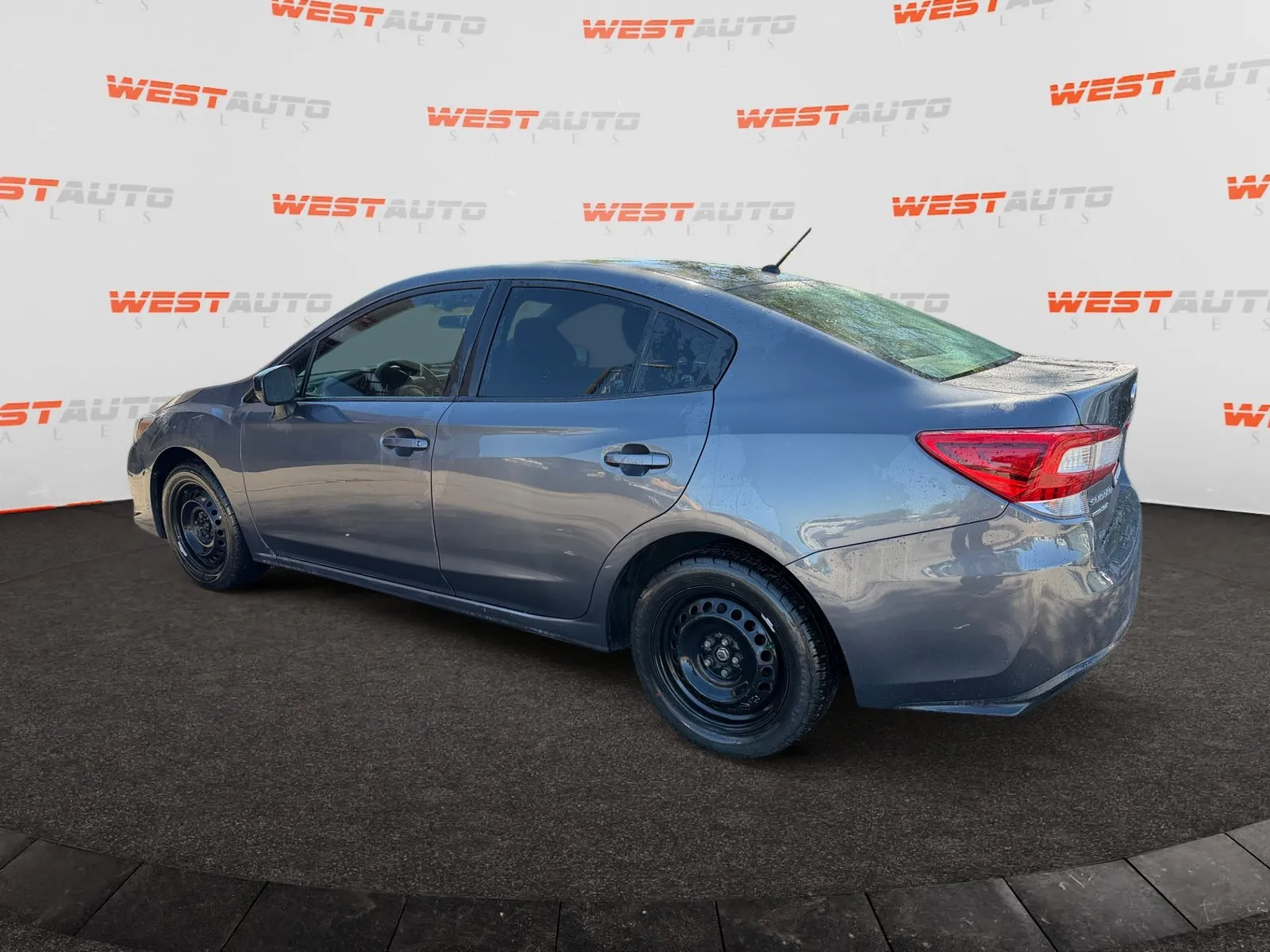 Subaru Impreza photo 3