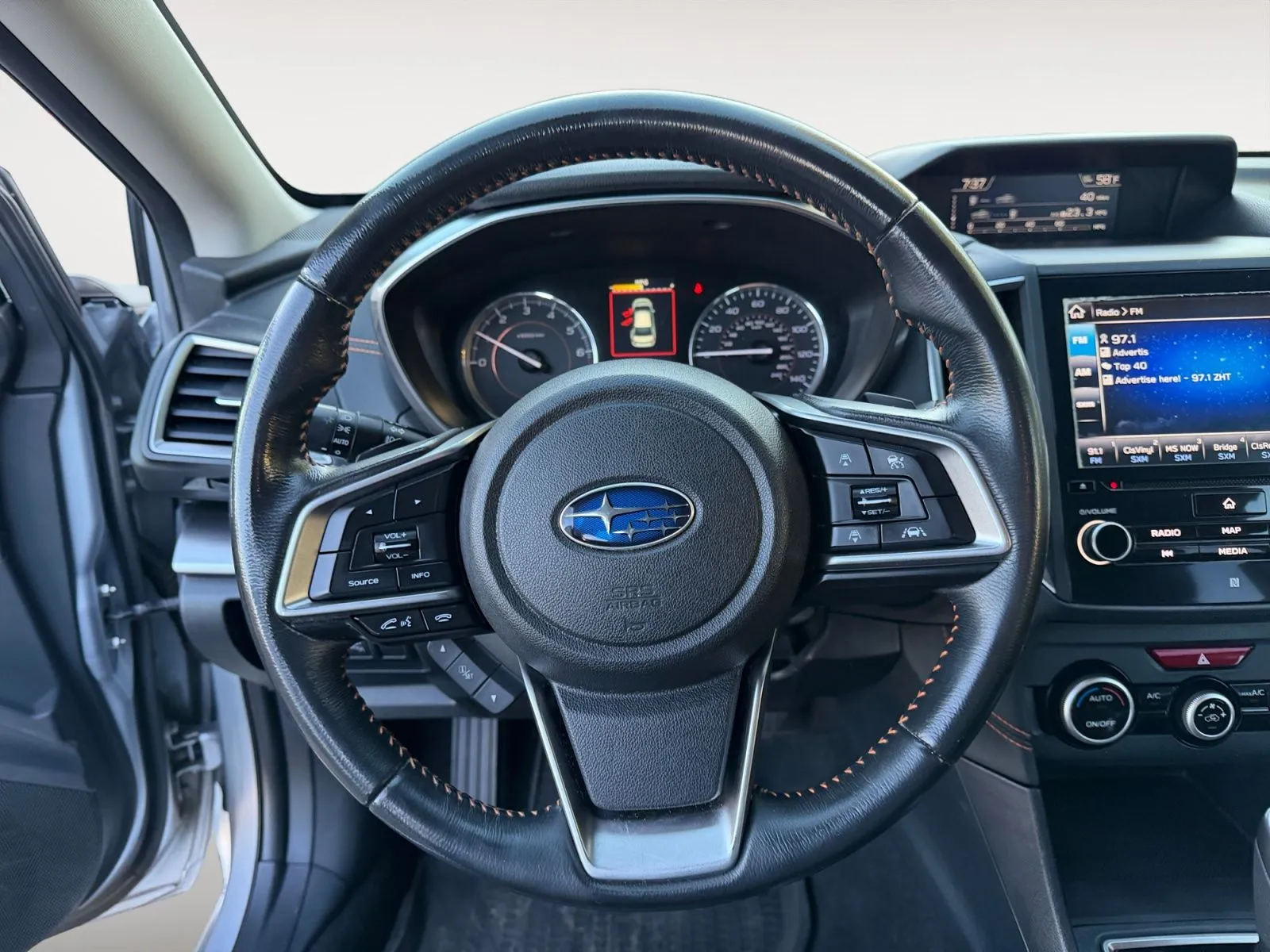 Subaru Crosstrek photo 12