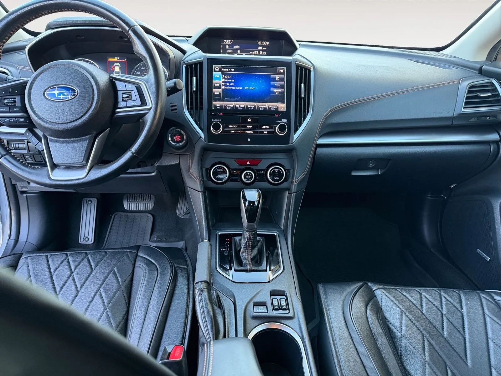 Subaru Crosstrek photo 11
