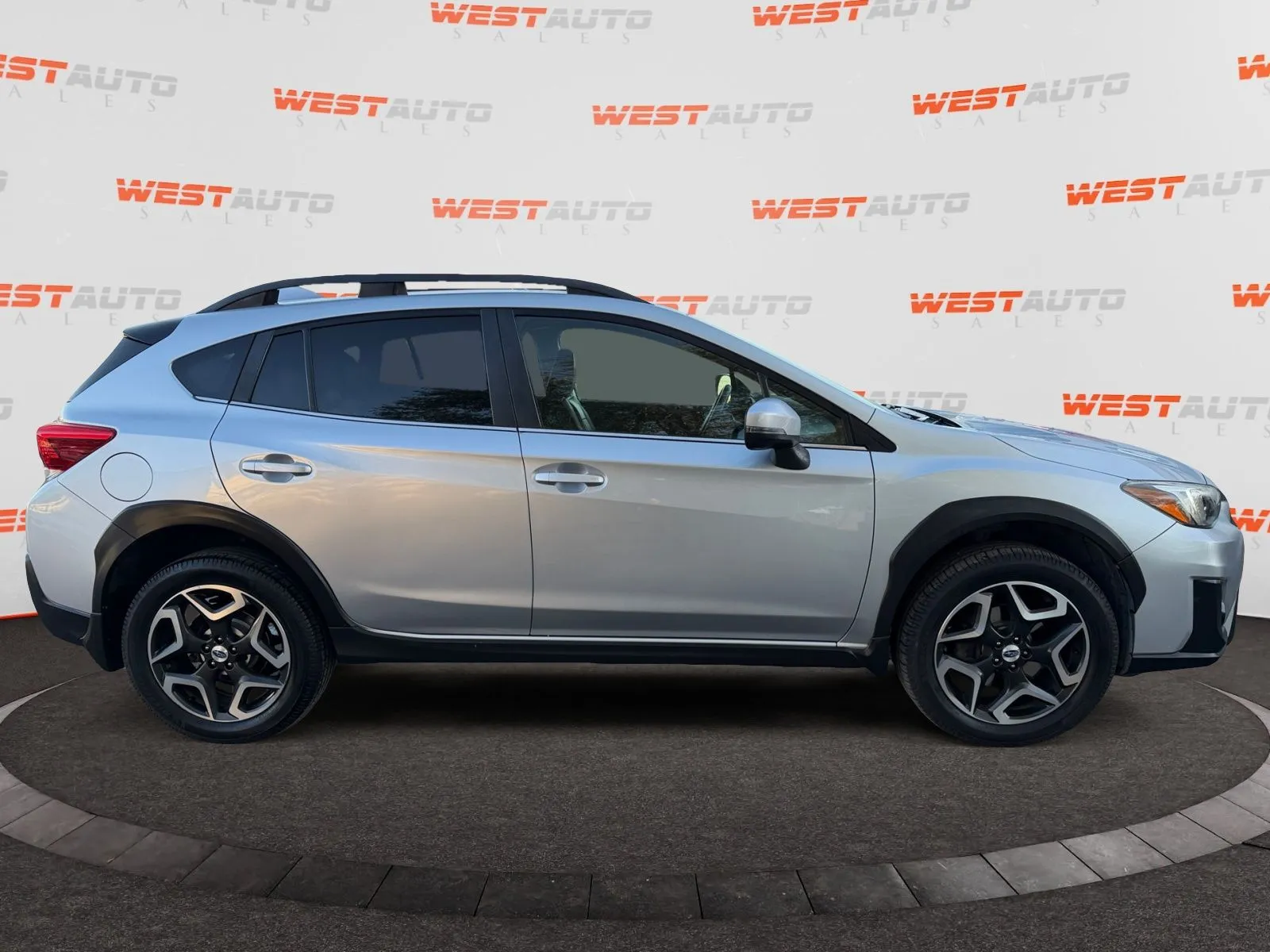 Subaru Crosstrek photo 6