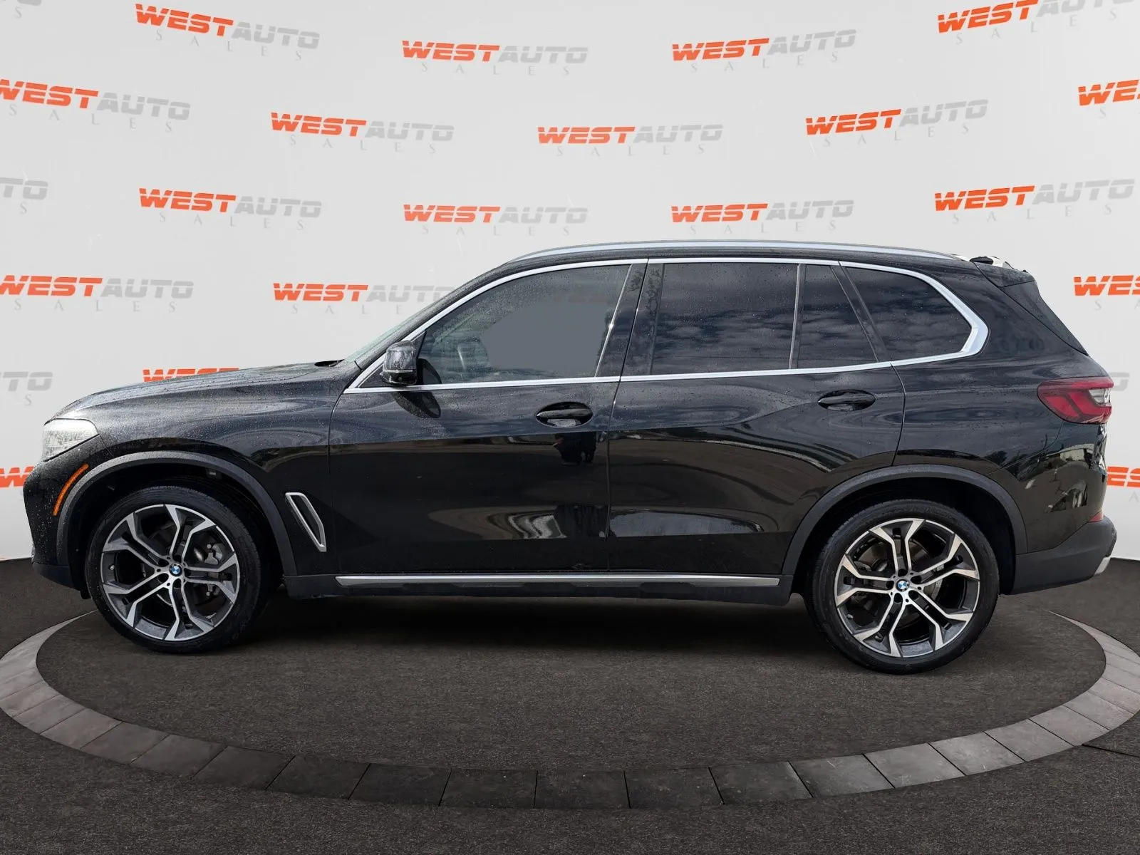 BMW X5 photo 2