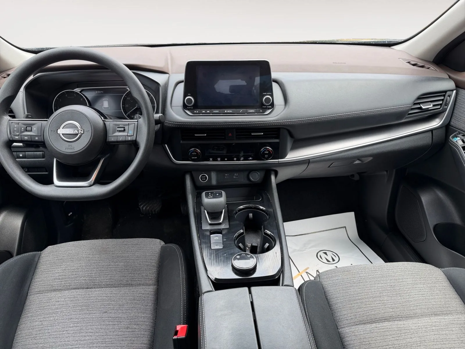 Nissan Rogue photo 10