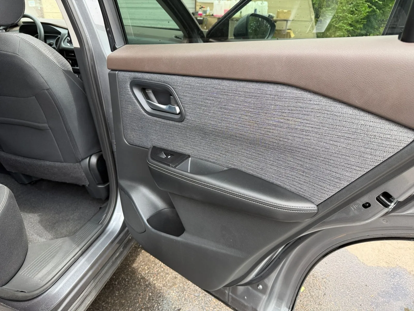 Nissan Rogue photo 17