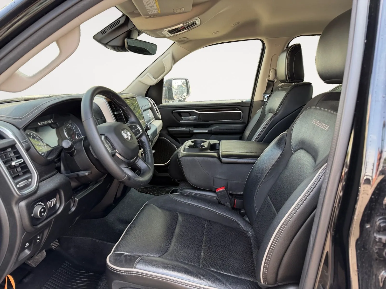 Ram 1500 photo 9