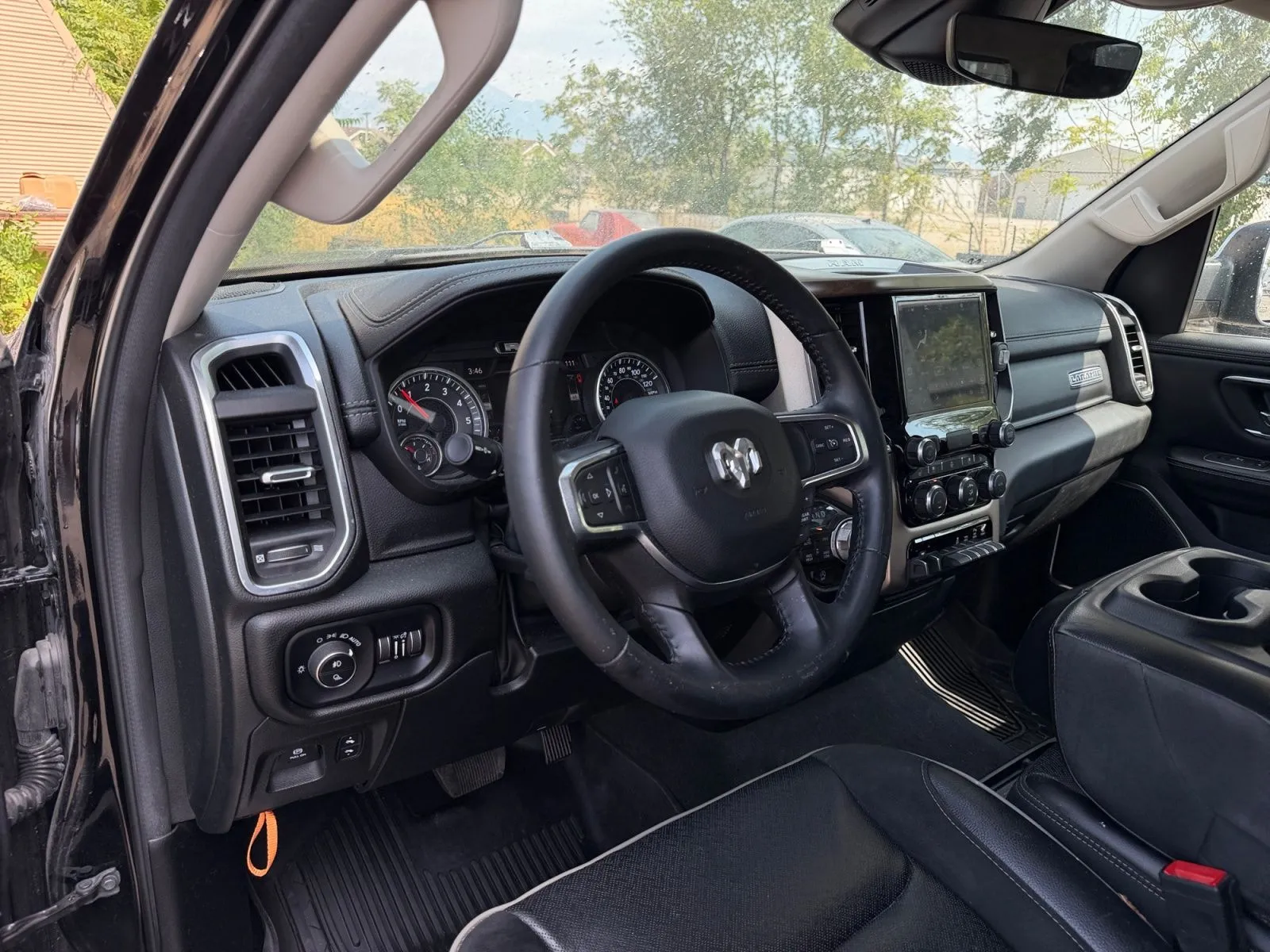 Ram 1500 photo 18