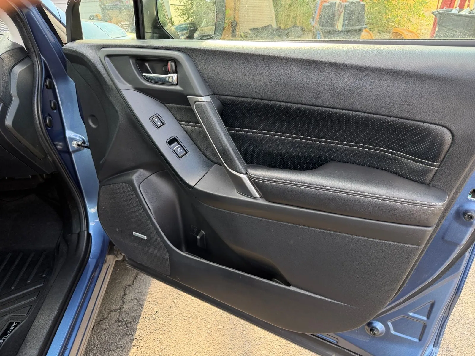 Subaru Forester photo 17