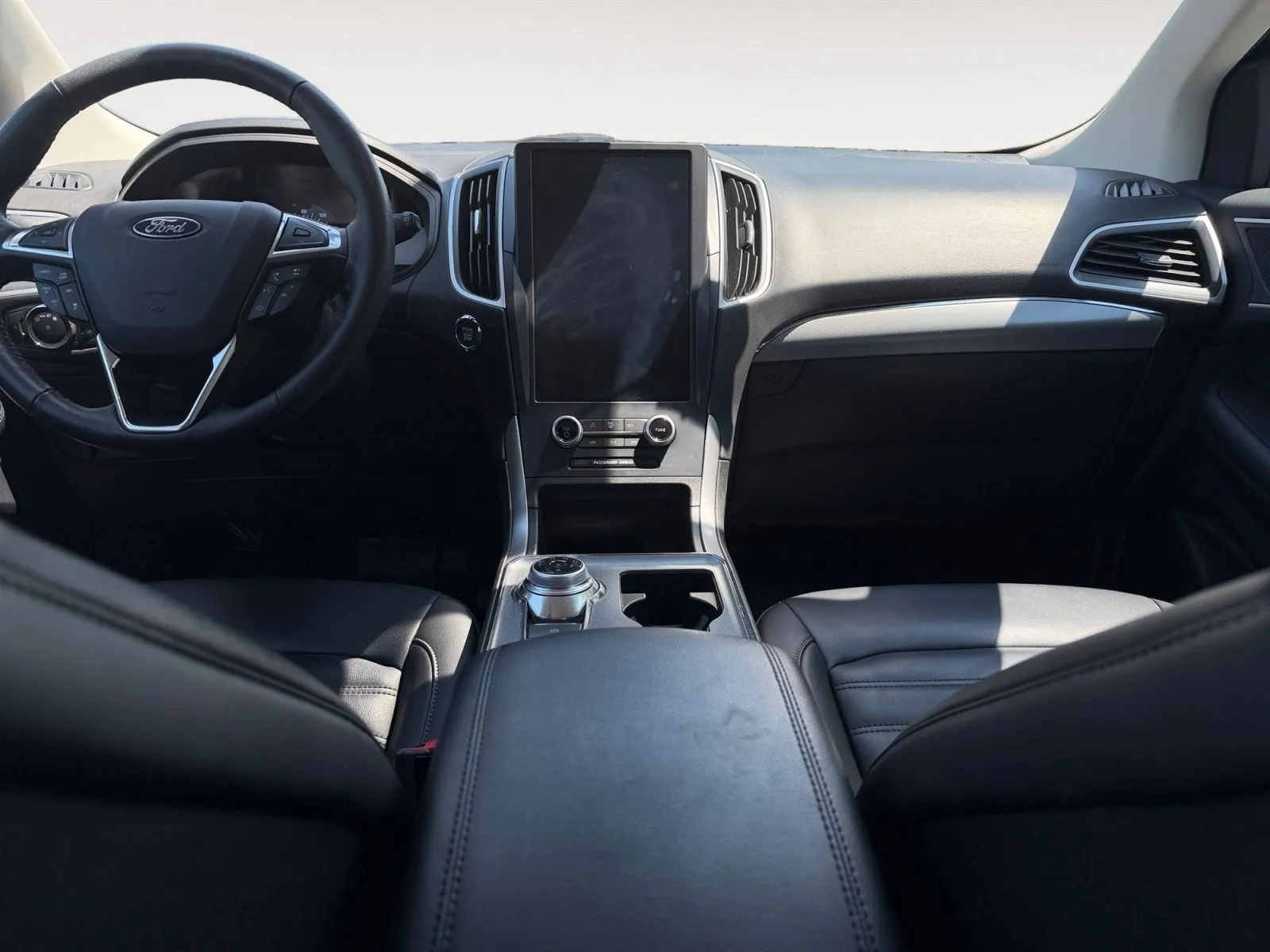 Ford Edge photo 11